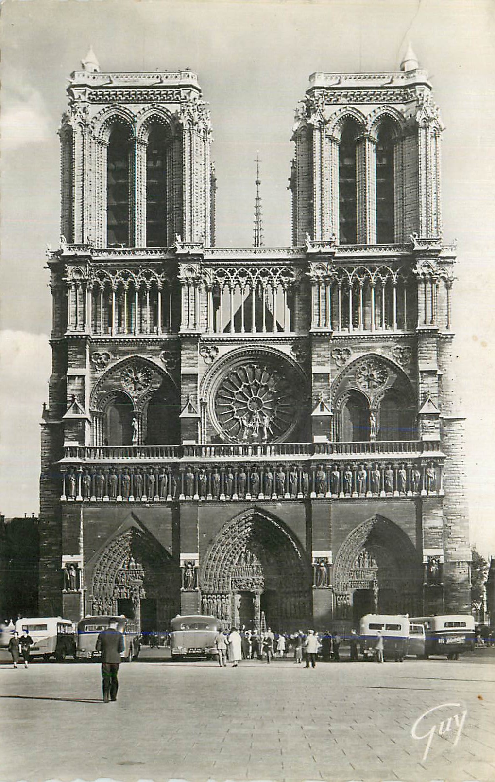 CPM Paris et Ses Merveilles Cathedrale Notre Dame