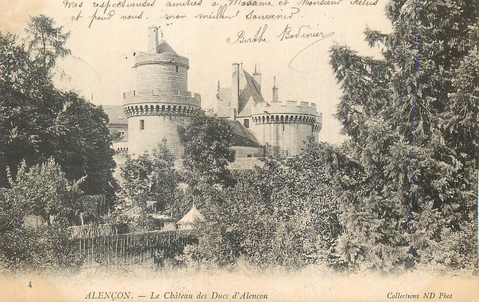 CPA Alencon Le Chateau des Ducs d Alencon