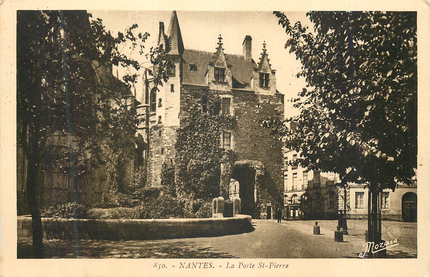CPA Nantes La Porte St Pierre