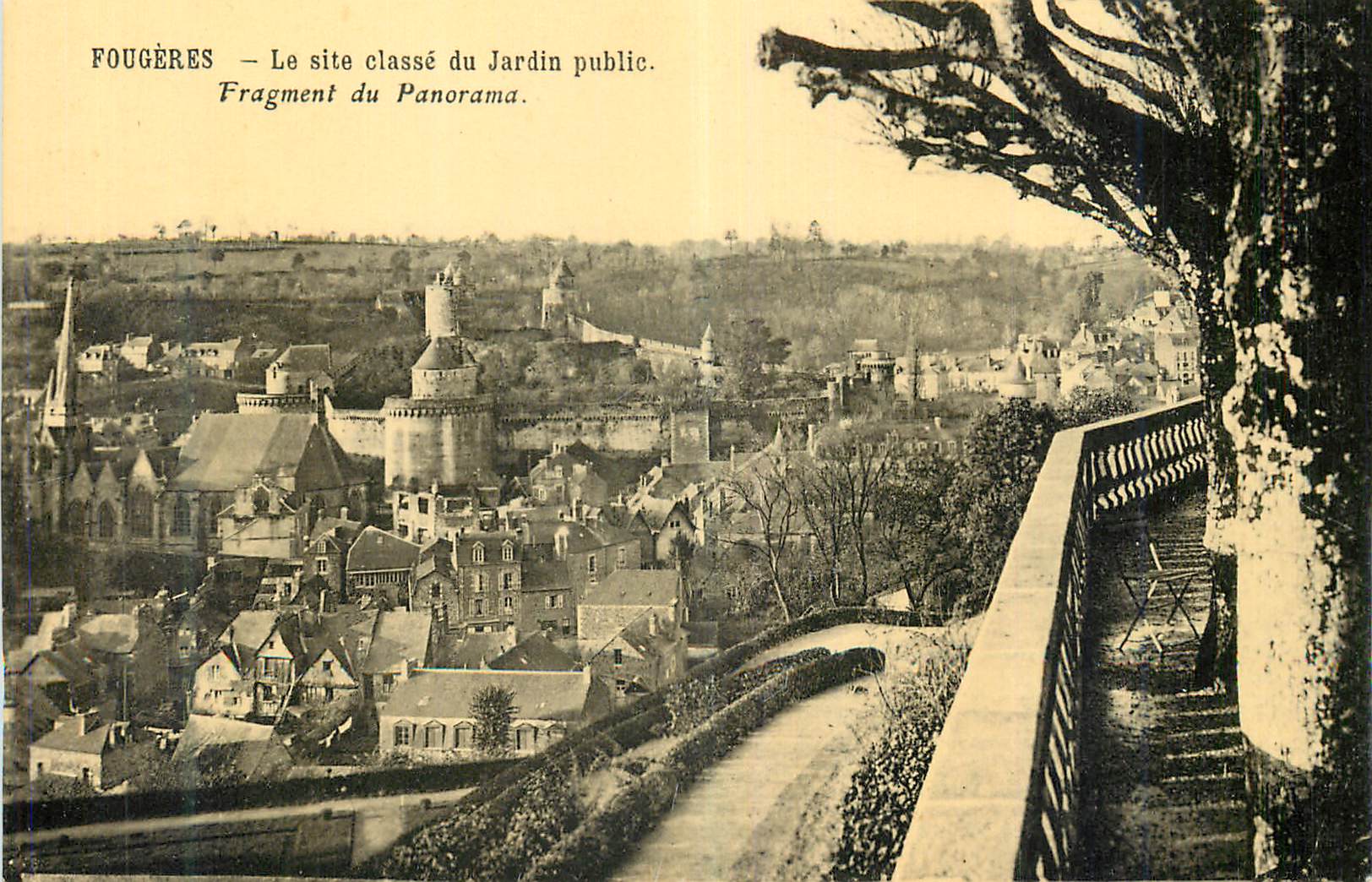 Fougères — Der klassifizierte Ort des öffentlichen Gartens. Fragment des Panoramas.