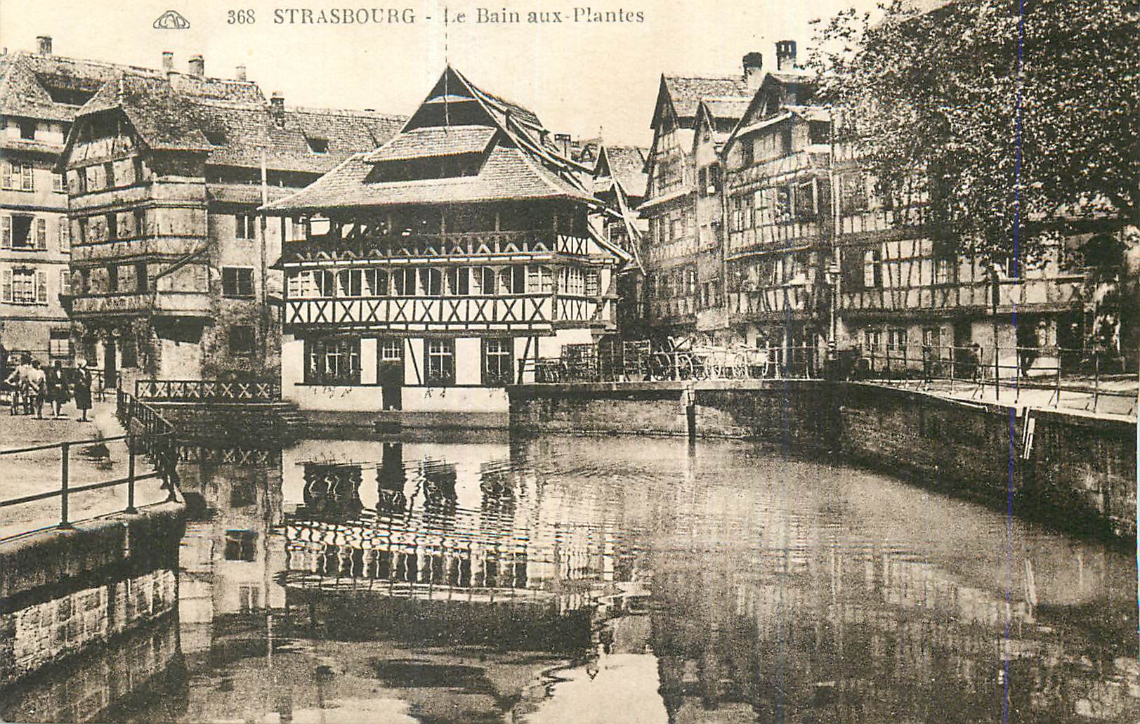 CPA Strasbourg Le Bain aux Plantes