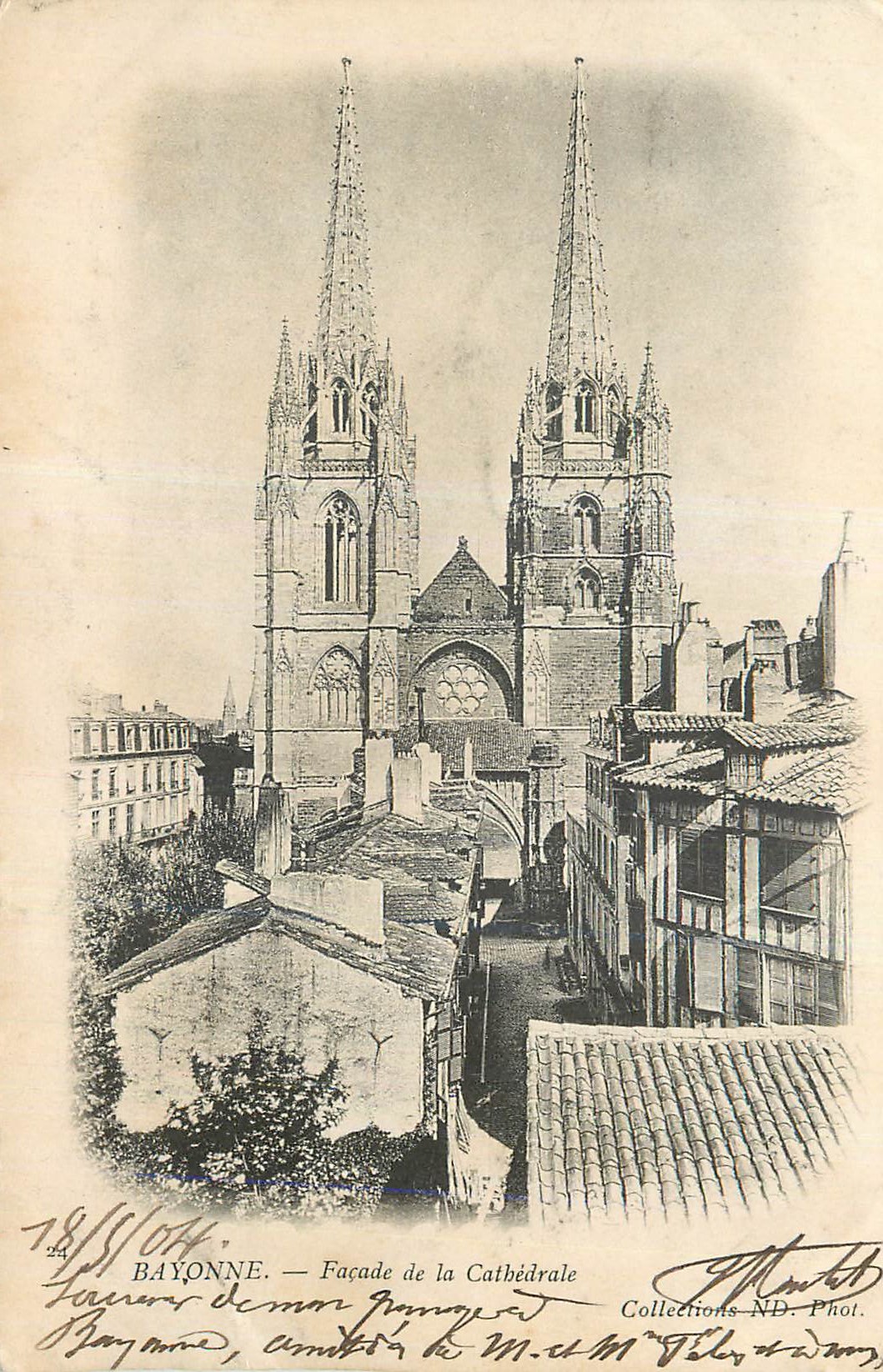 CPA Bayonne Facade de la Cathedrale (carte 1900)