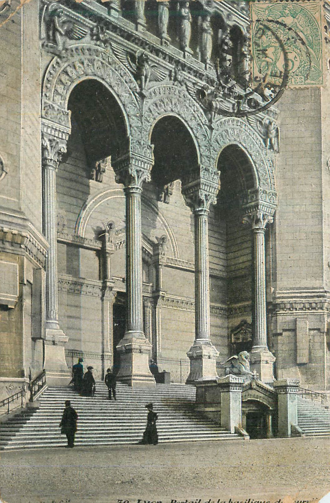 CPA Lyon Portail de la basilique