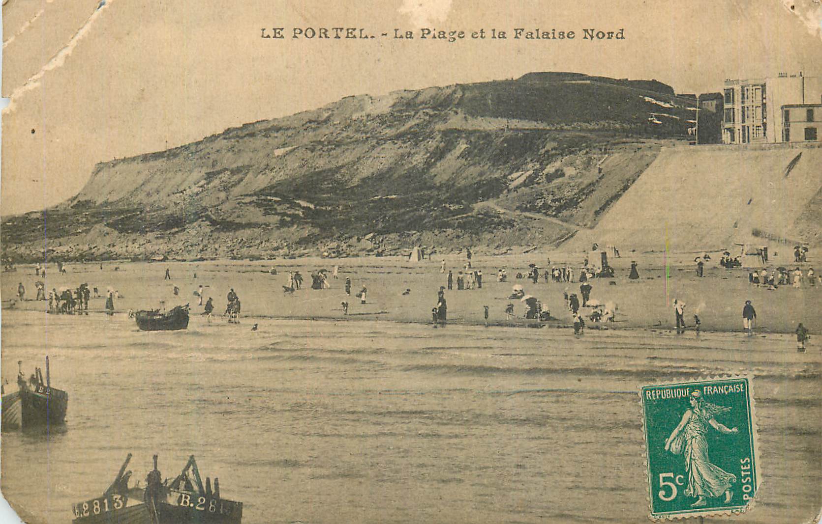 CPA Le Portel La Plage et la Falaise Nord