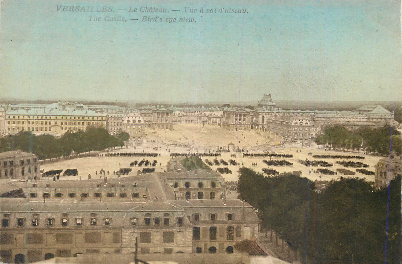 CPA Versailles Le Chateau Vue