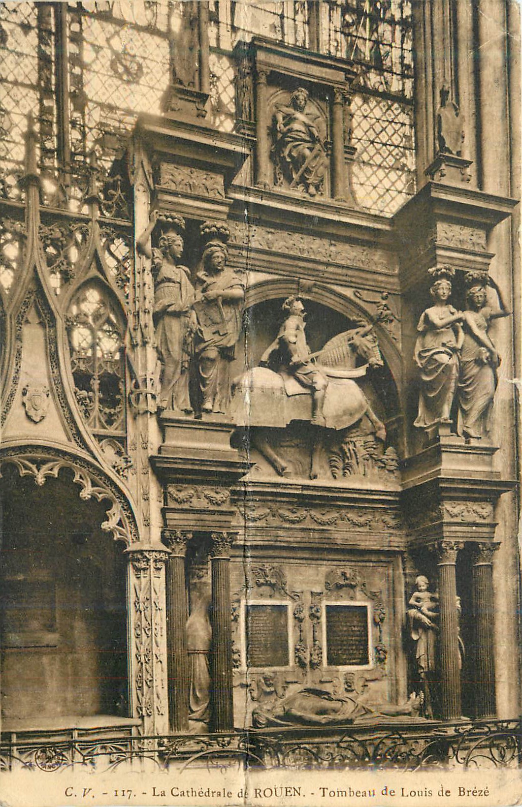 CPA La Cathedrale de Rouen Tombeau de Louis de Breze