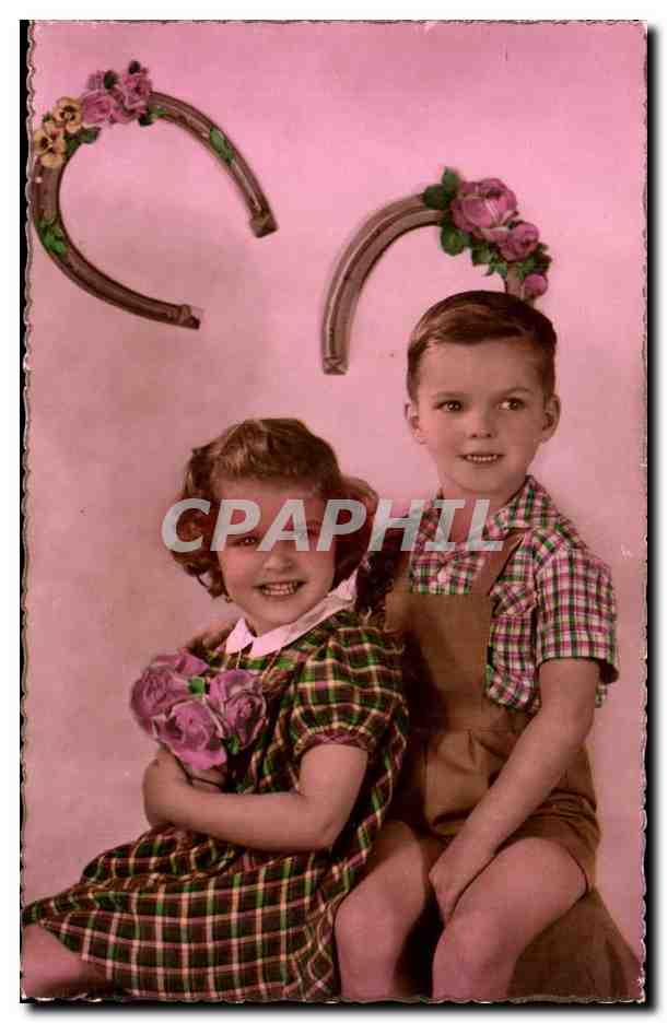 CPA Fantaisie Enfants Fer a cheval