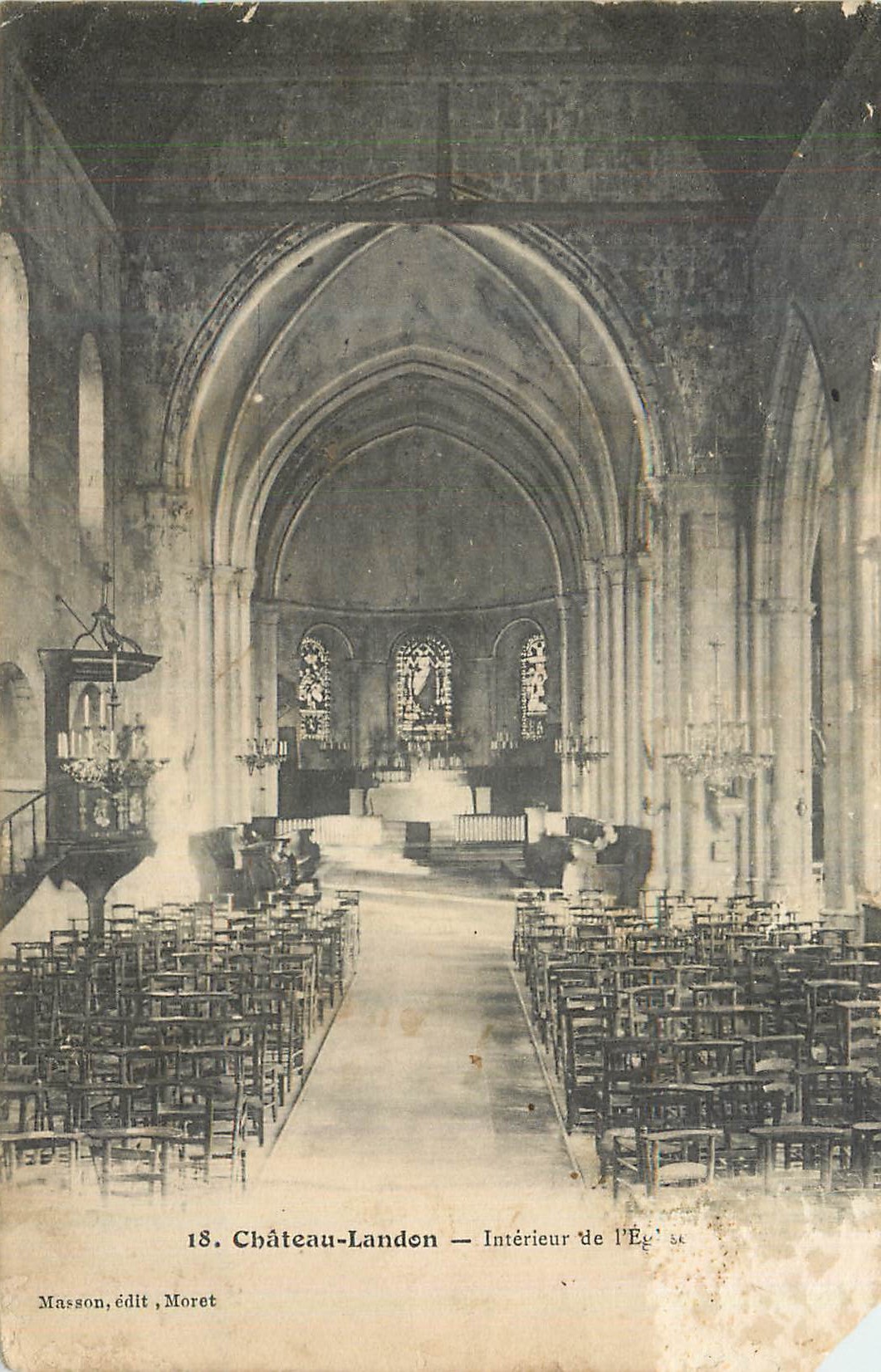 CPA Chateau Landon Interieur de L'Eglise