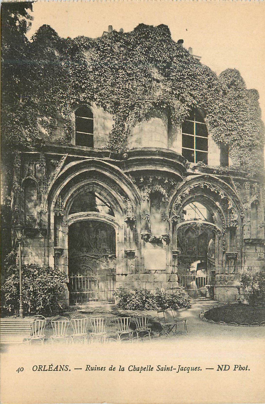 CPA Orleans Ruines de la Chapelle Saint Jacques