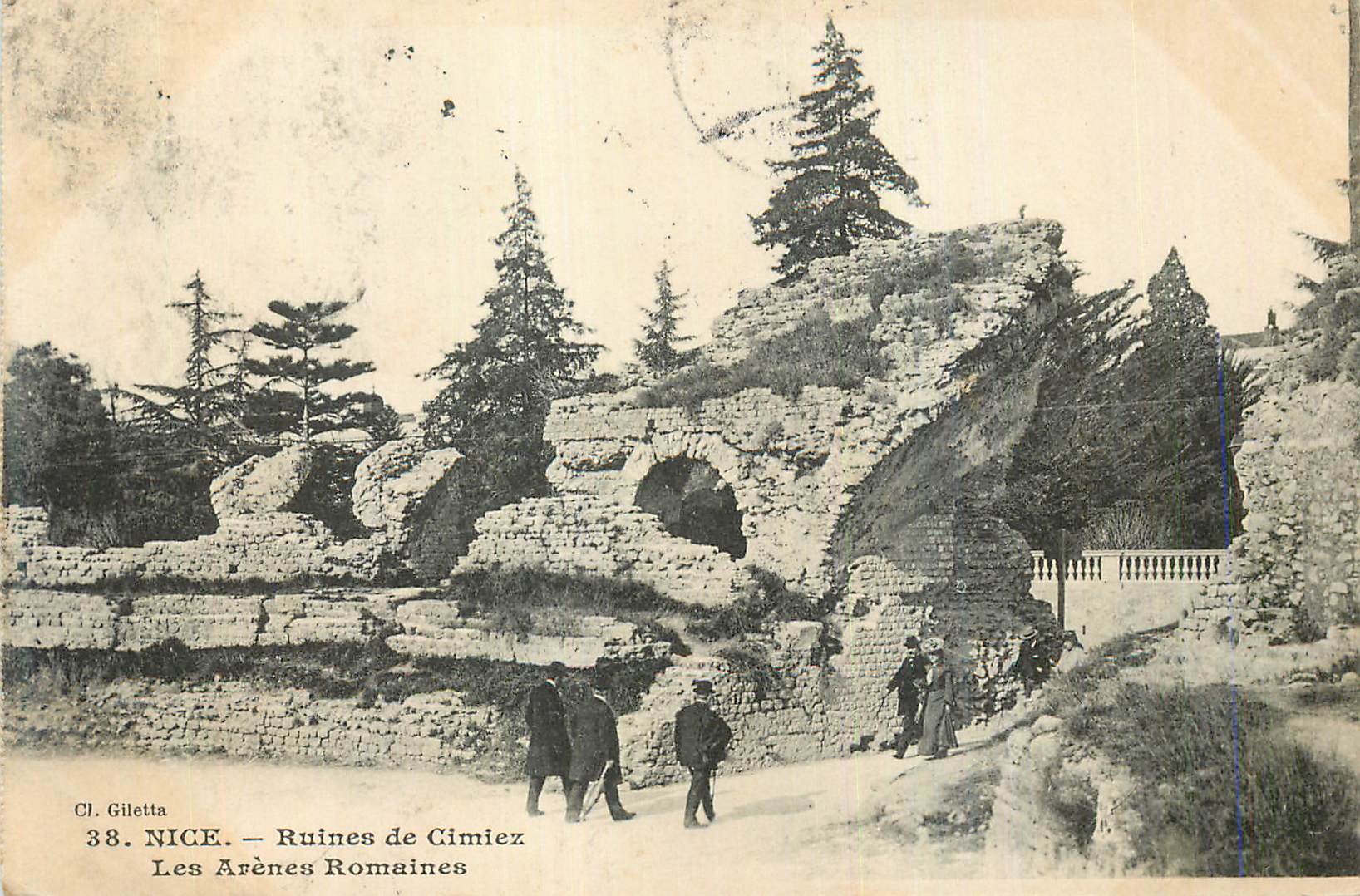 CPA Nice Ruines de Cimiez les Arenes Romaines