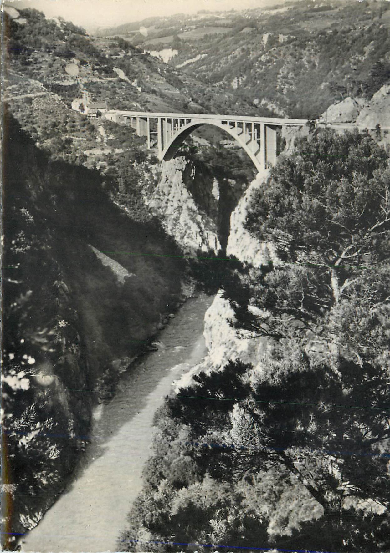 CPM Le Pont de Ponsonas (Isere) Les Alpes Pittoresques Domaine le Drac de plus de 100 m