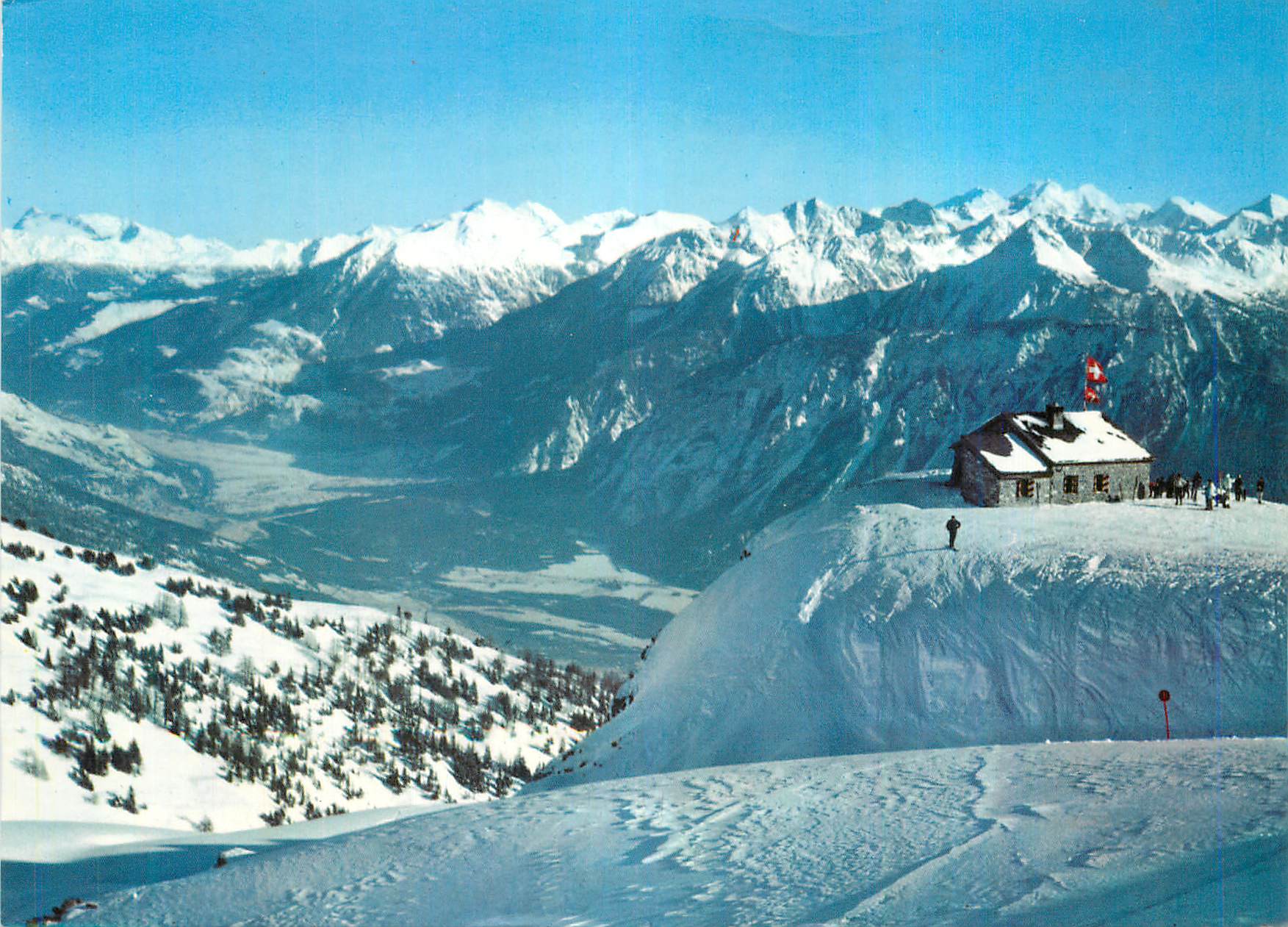 CPM Montana (alt 1500 2600m) Cabane des Violettes (CAS) Vue sur les Alpes Valaisannes et la Vallee du Rhone