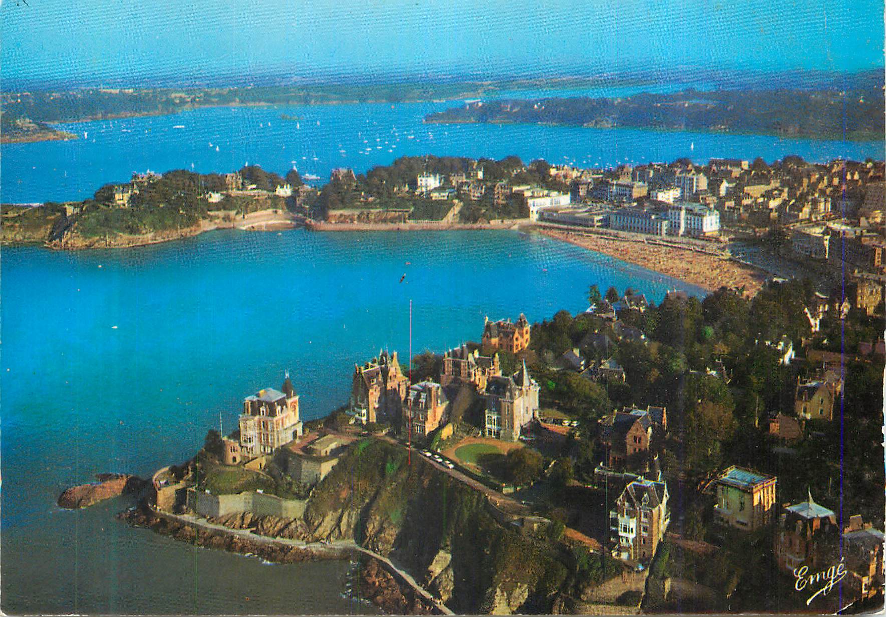 Vue aérienne de Biarritz — Éditeur Emge, n° de série non visible