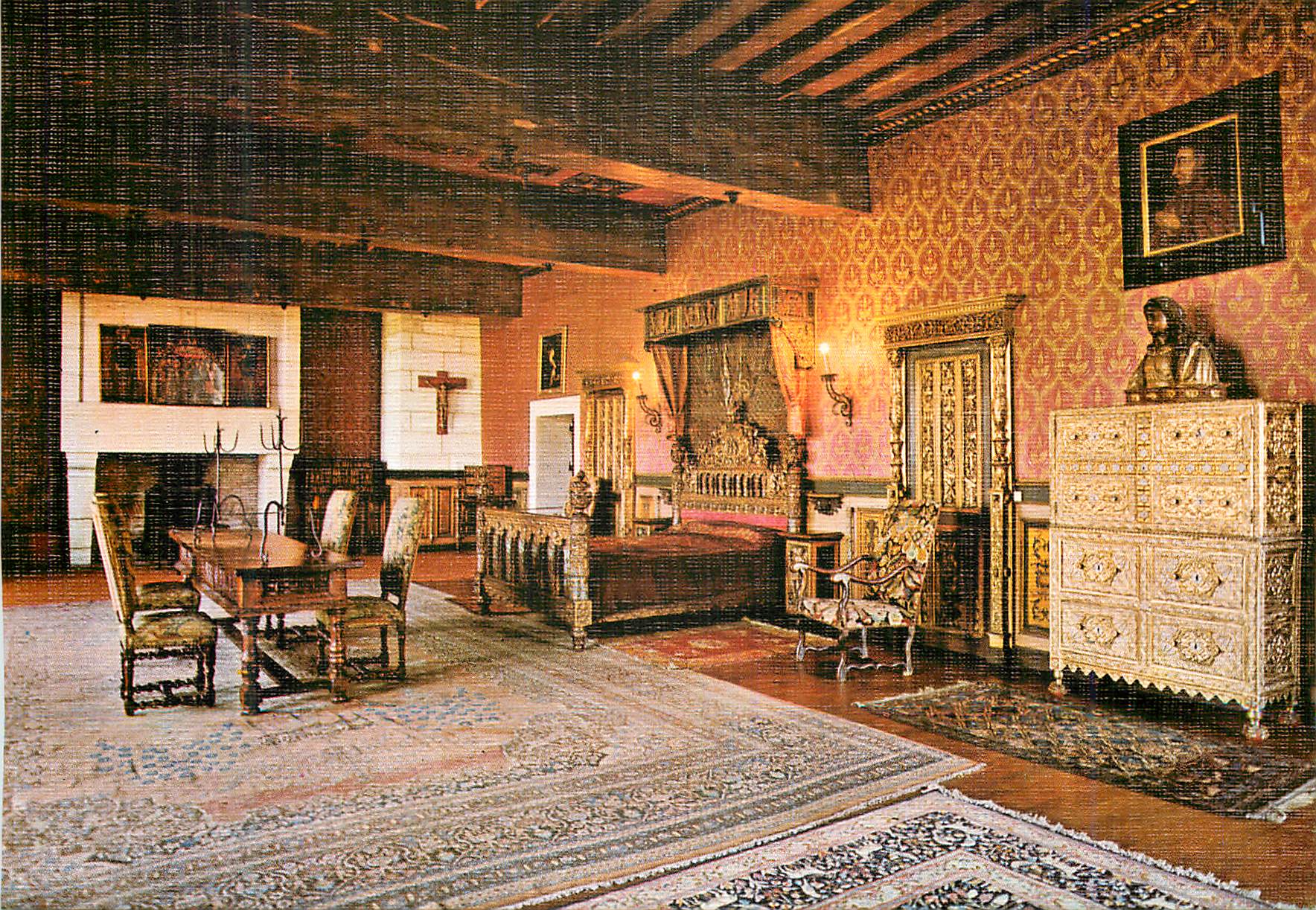 CPM Bourdeilles (Dordogne) Interieur du Palais Renaissance (XVIe S) Chambre Charles Quint