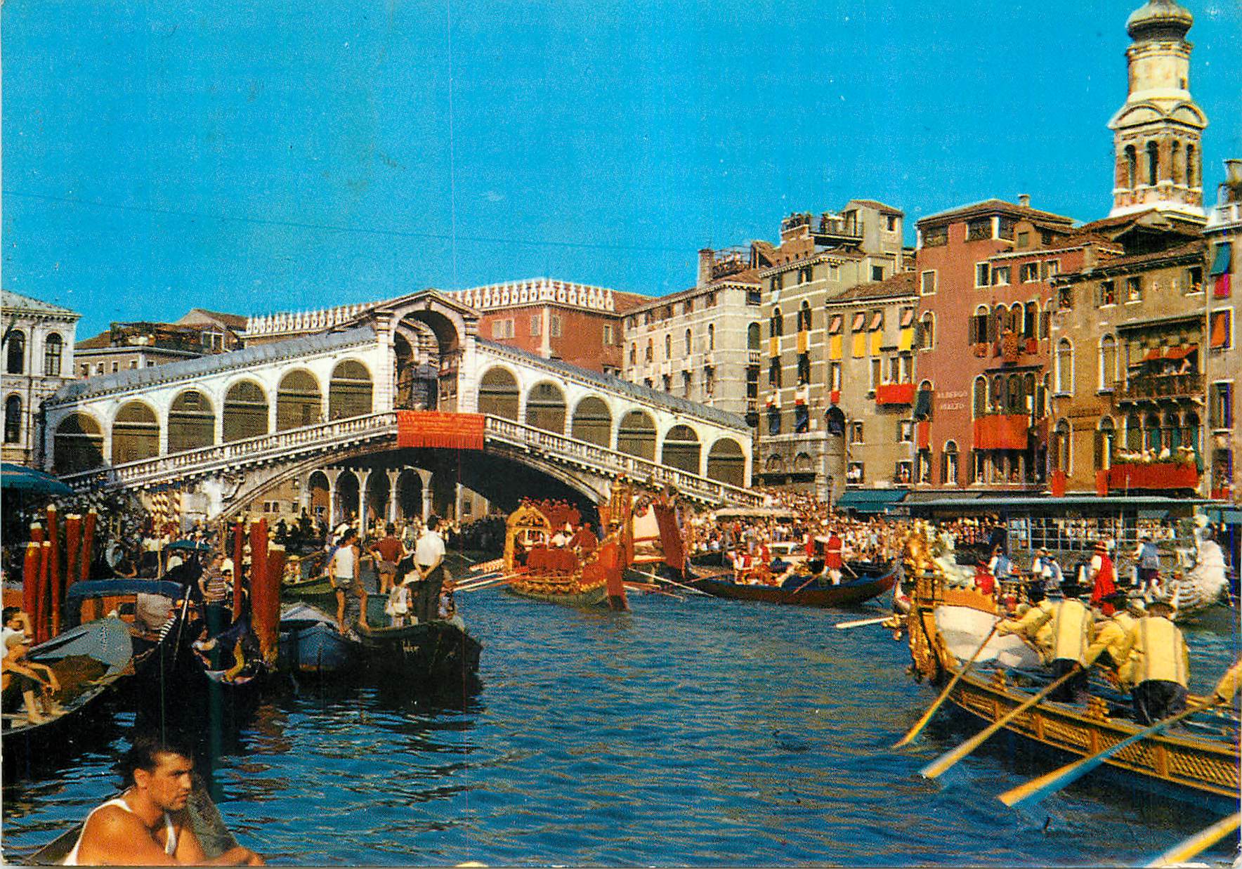 CPM Venezia Le Grand Canal Regate Historique