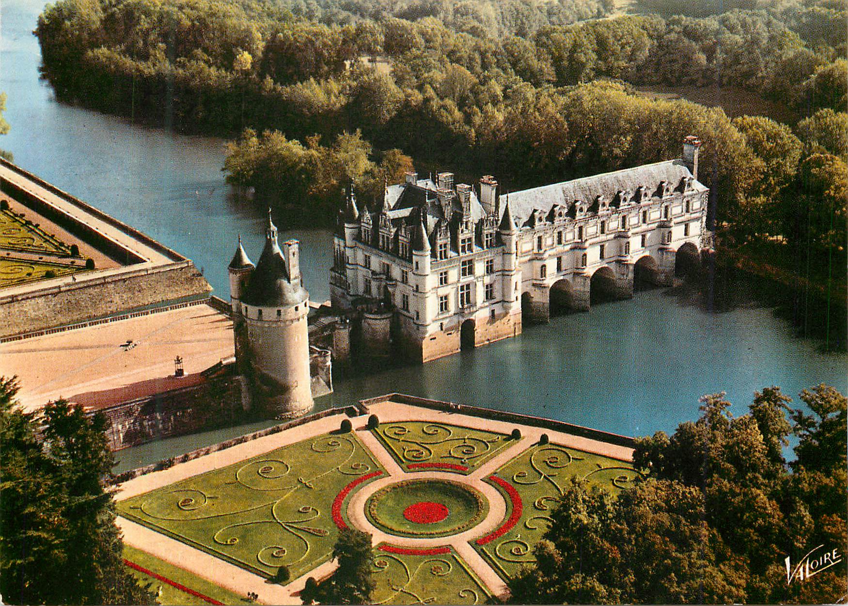 CPM Chenonceaux (Indre et Loire) Les Merveilles du Val de Loire Vue Aerienne du Chateau (XVe XVIIe S)