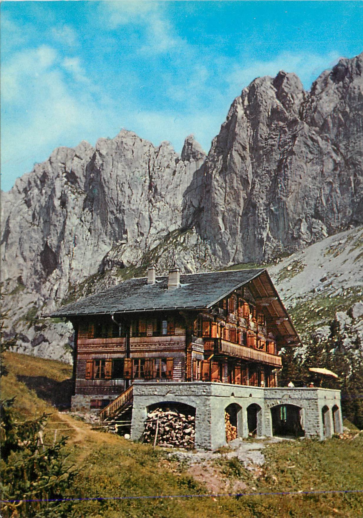 CPM Chalet du Soldat de Fribourg sur Bellegrade (Jaun) et les Sattelspitzen