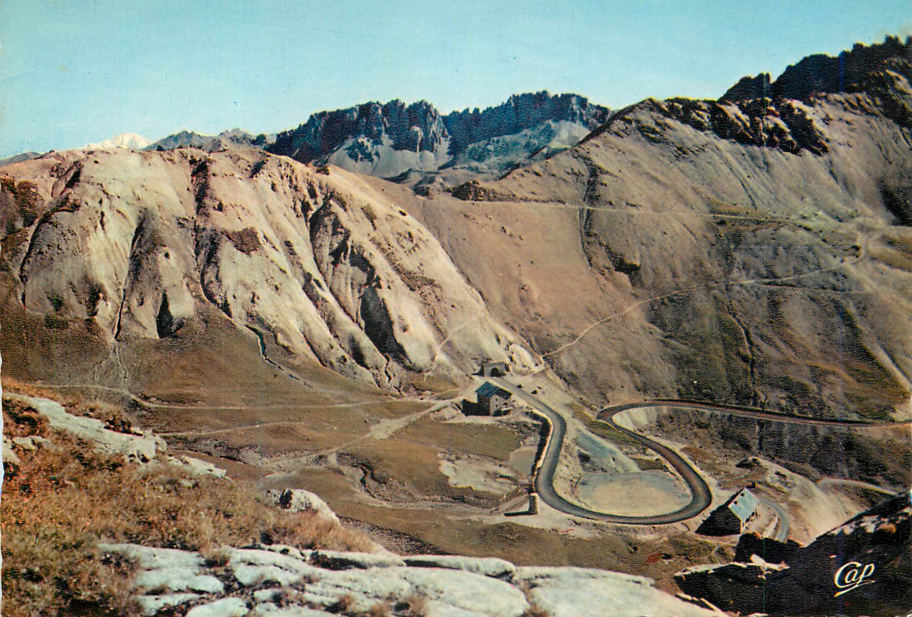 CPM En Oisans Le Col du Galibier (2556 m) et le Mont Blanc