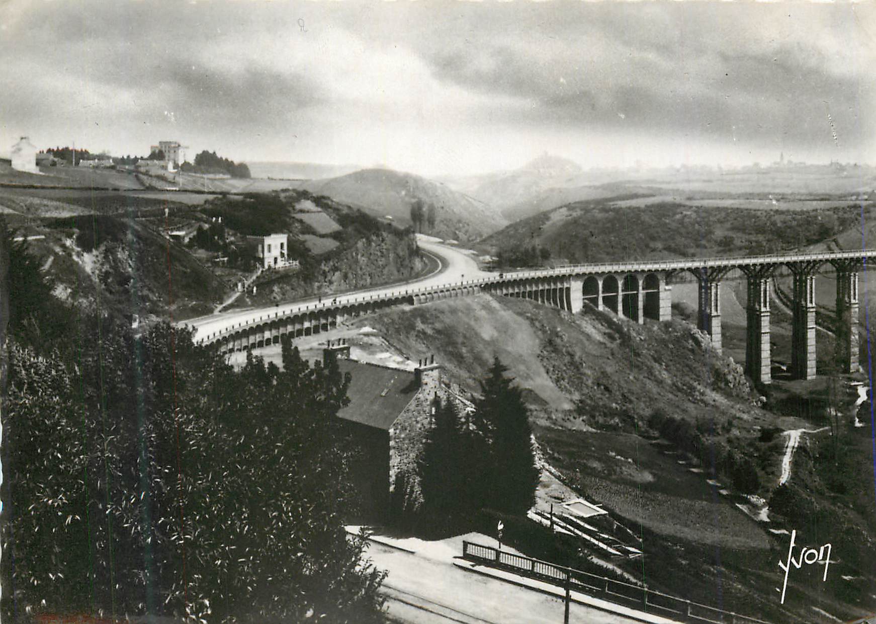 Pont de la ligne de chemin de fer — vue panoramique — éditeur inconnu, n° de série 9
