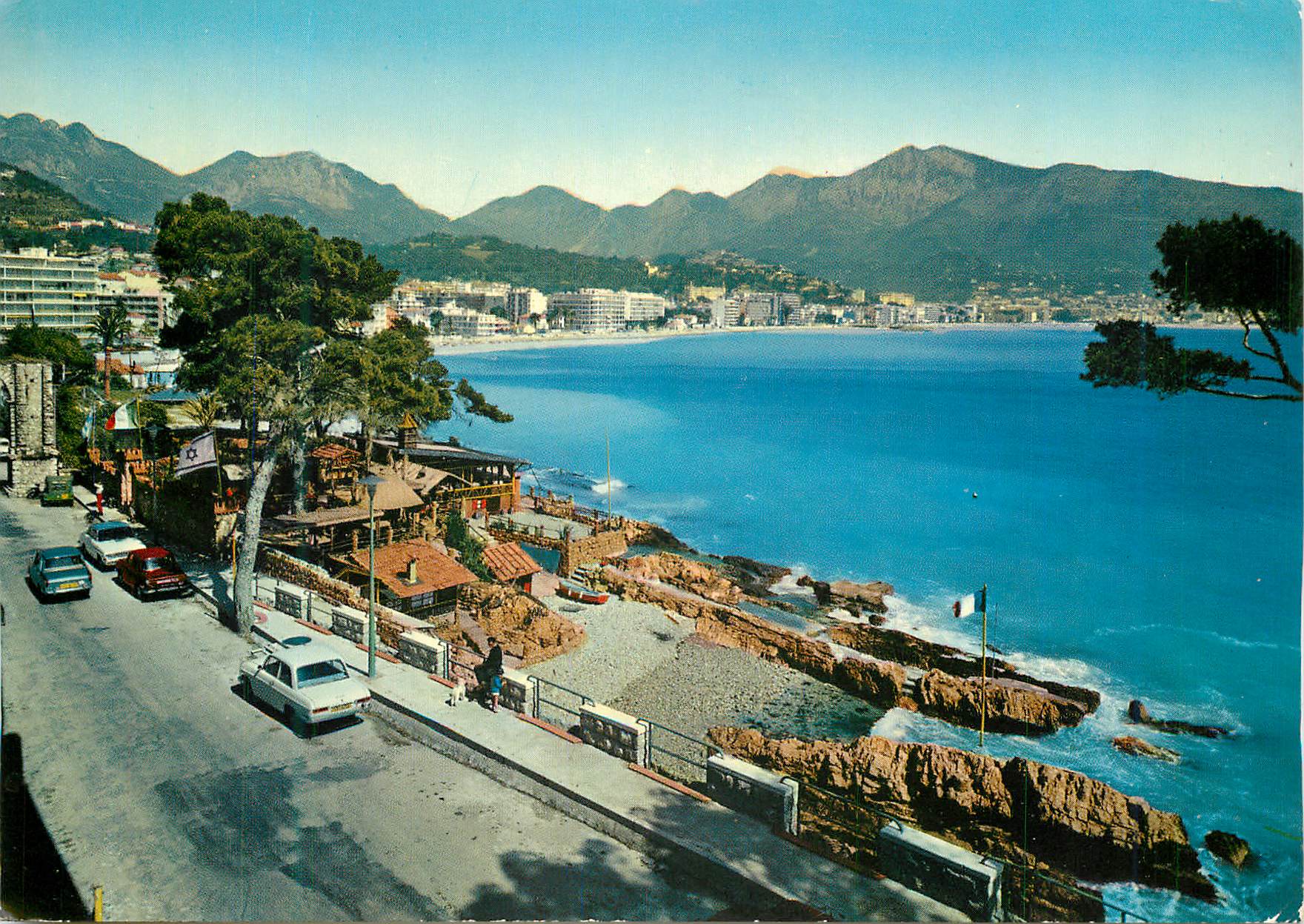 Vue de la Côte d'Azur — Ville de Cannes — éditeur non visible