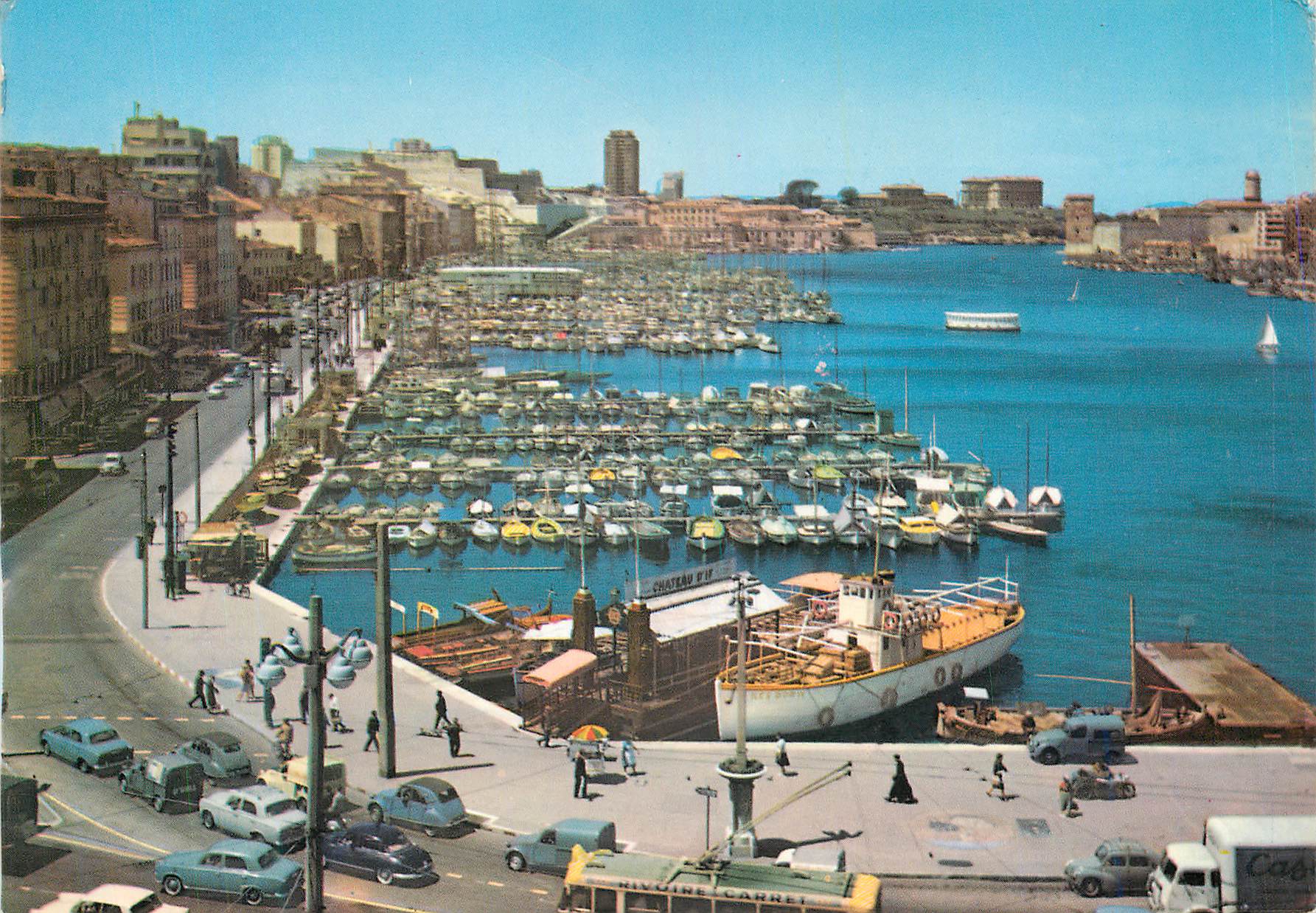 CPM Marseille Le Vieux Port Le Quai Rive Neuve Bateaux