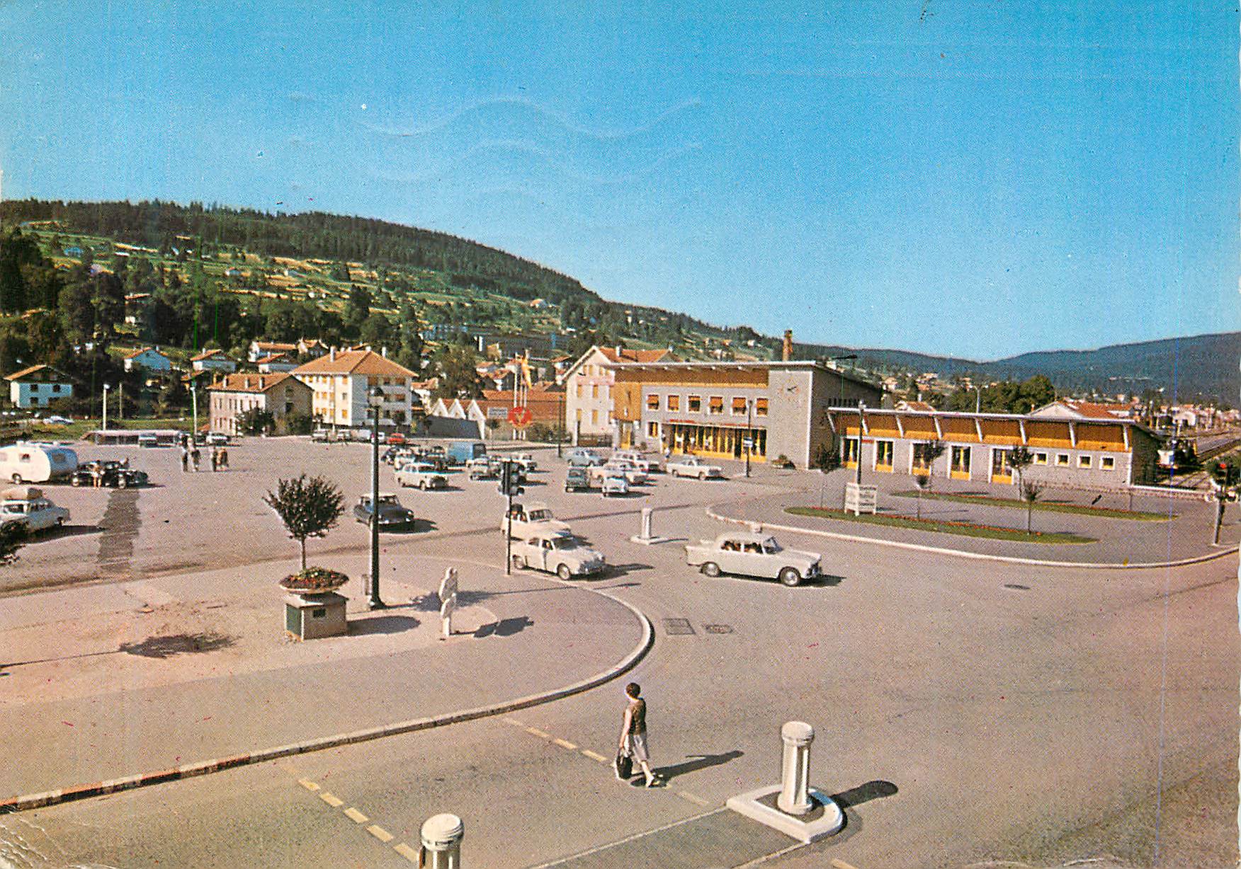 CPM Gerardmer La Gare et la Place des Deportes