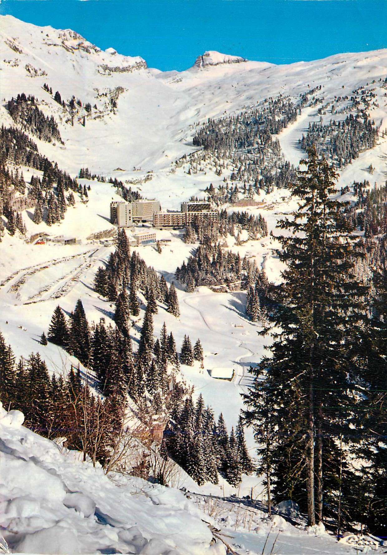 CPM Flaine (Hte Savoie) Alt 1600 2500 m Porte du Desert Blanc Vue Generale