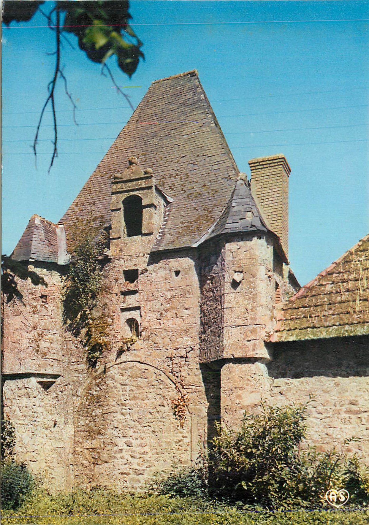 Château de la Motte — vue de la tour — éditeur IAS, n° de série 105