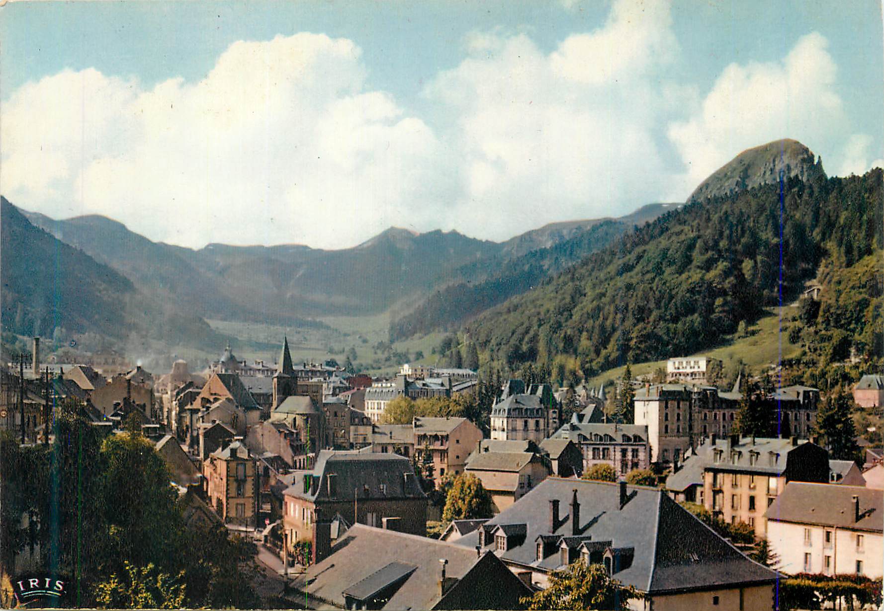 CPM Le Mont Dore Dans le Fond Le Sancy