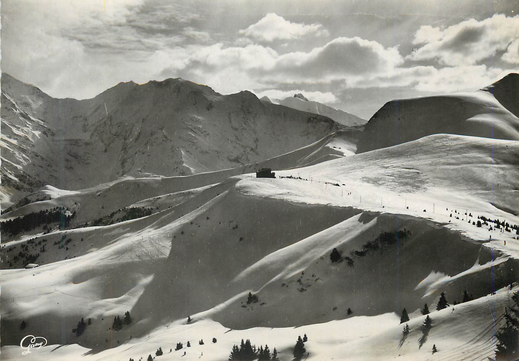 Paysage de montagne enneigé — Gémy