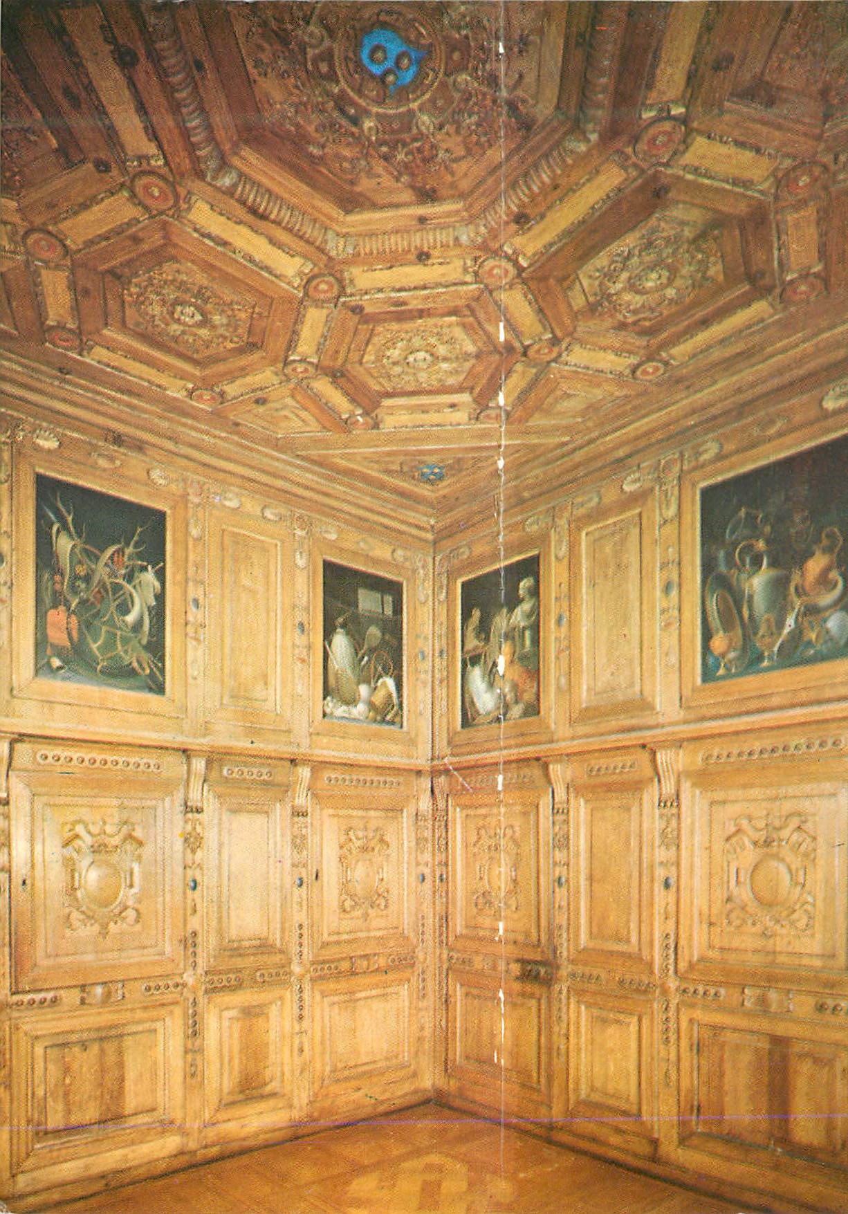 CPM Beauregard (Loir et Cher) Les Merveilles du Val de Loire Le Chateau (XVIe XVIIe S) Le Cabinet des Grelots (XVIe Siec
