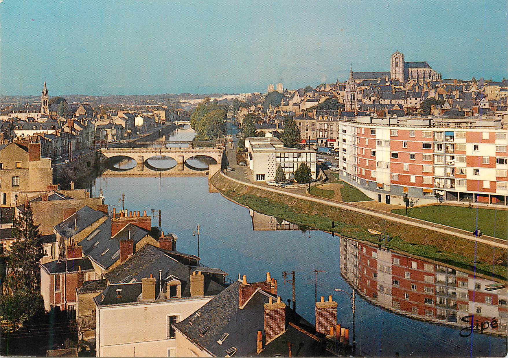 CPM Le Mans (Sarthe) Vue Partielle sur la Sarthe et le Vieux Mans