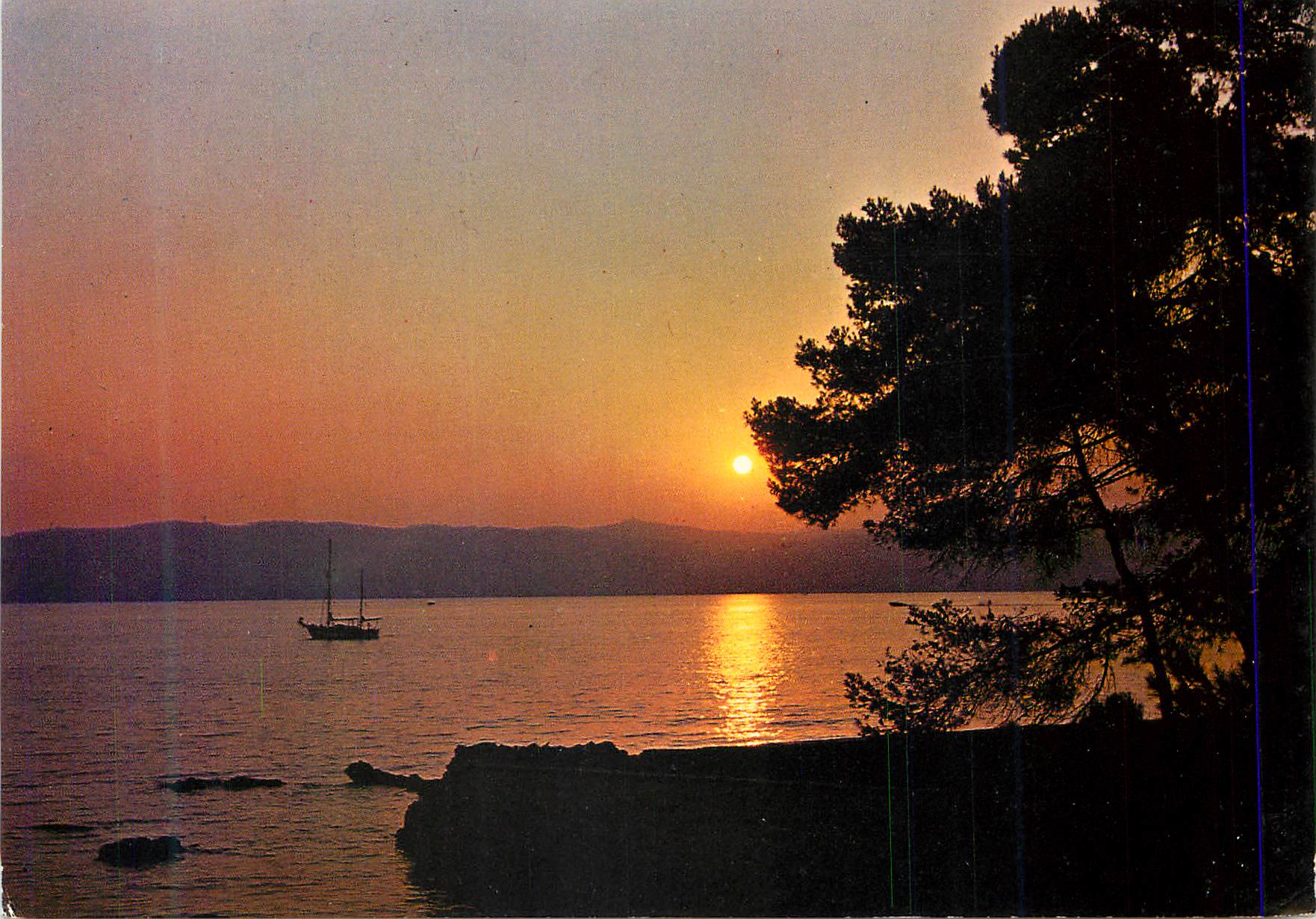 CPM Les Sites Merveilleux de la Cote d'Azur Coucher de Soleil sur la Mediterranee