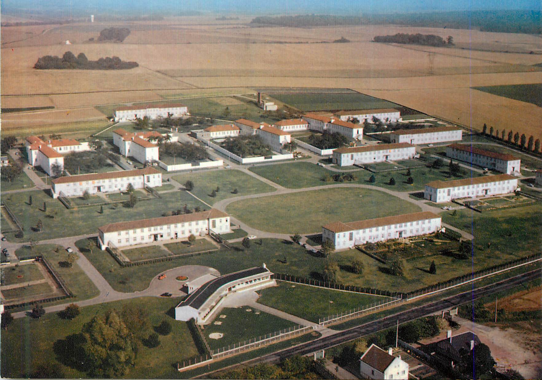 CPM Environs de Clermont Fitz James (oise) Vue Generale aerienne de l'Hopital Psychiatrique