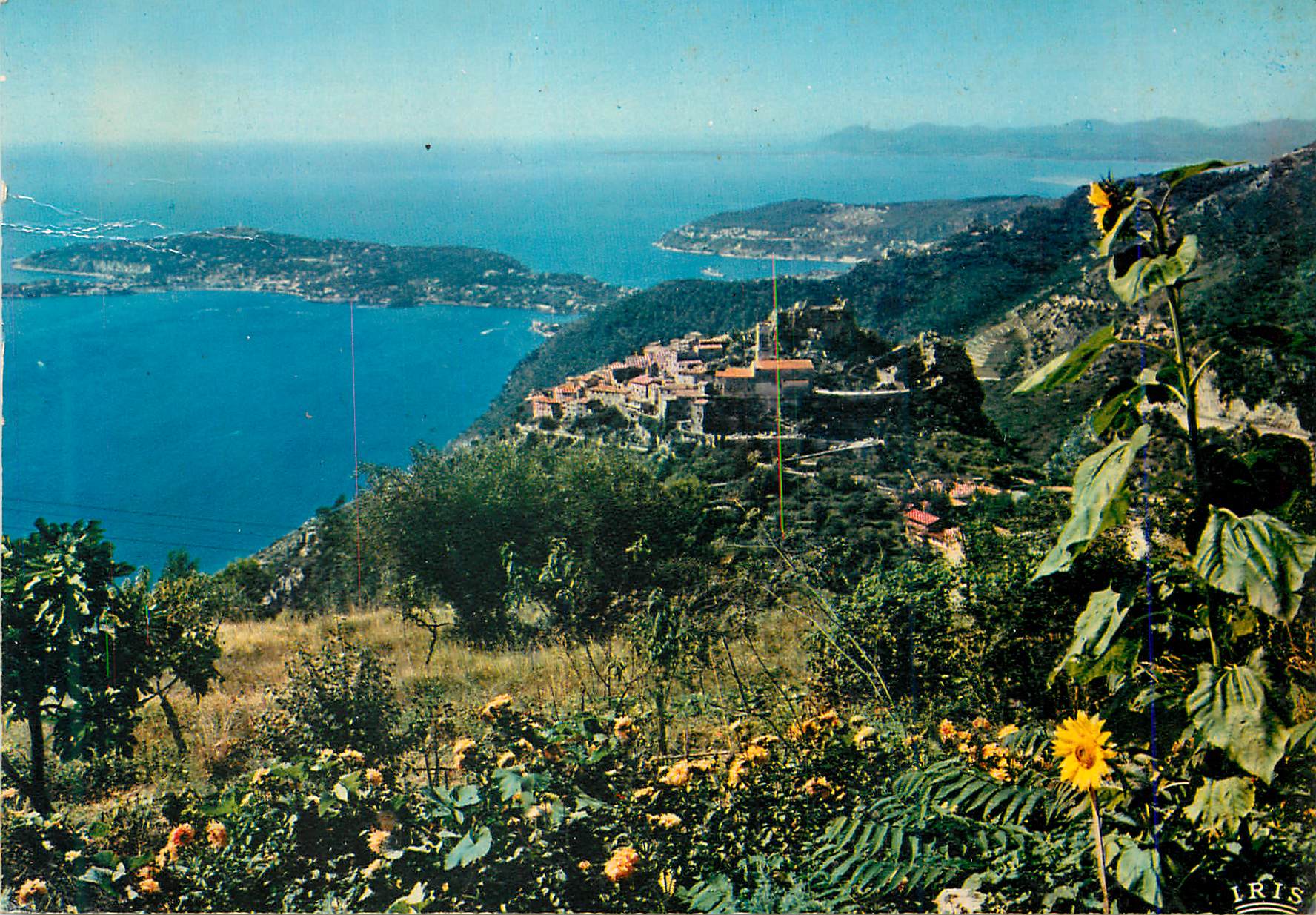 CPM Panorama de la Cote d'Azur Eze Village Le cap Ferrat et la Rade de Villefranche sur Mer