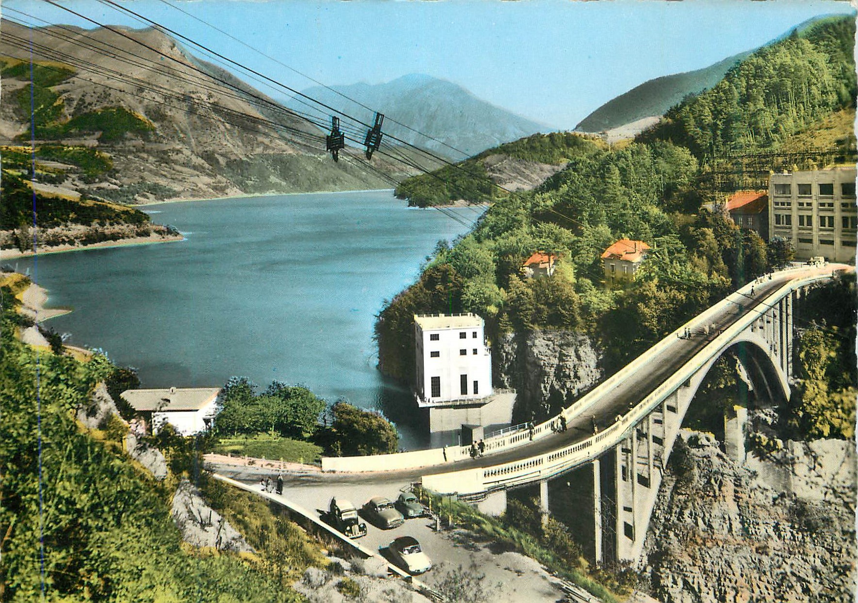 CPM La Route Napoleon Corps (Isere) alt 937 metres Barrage et Lac du Sotet