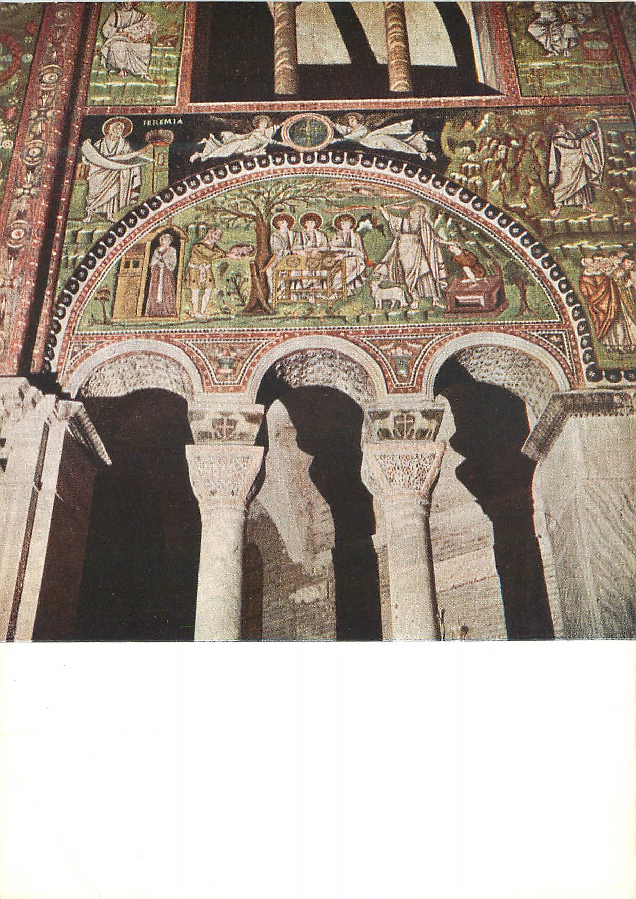 CPM Ravenna Basilique de St Vital Mosaiques du Presbitere