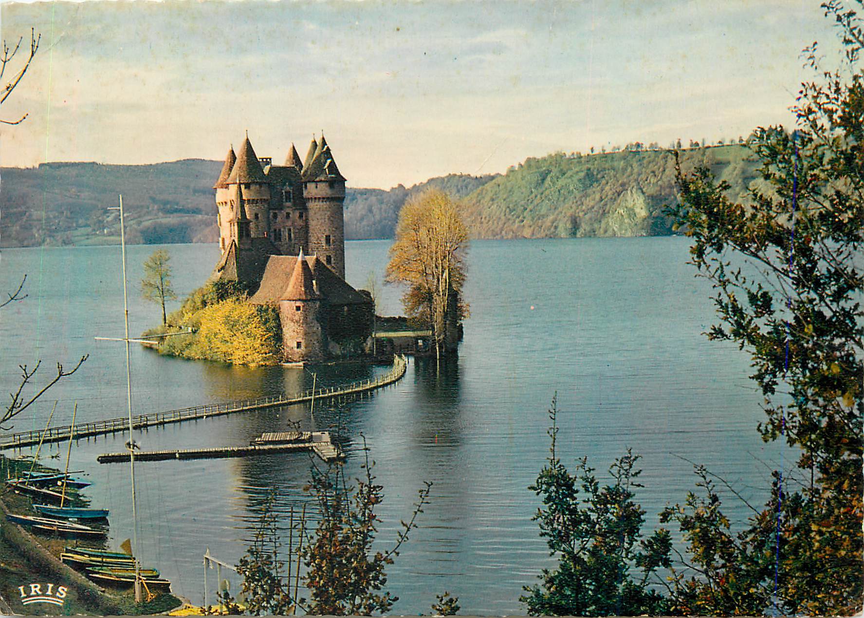 CPM Pres de Bort les Orgues Le Chateau de Val