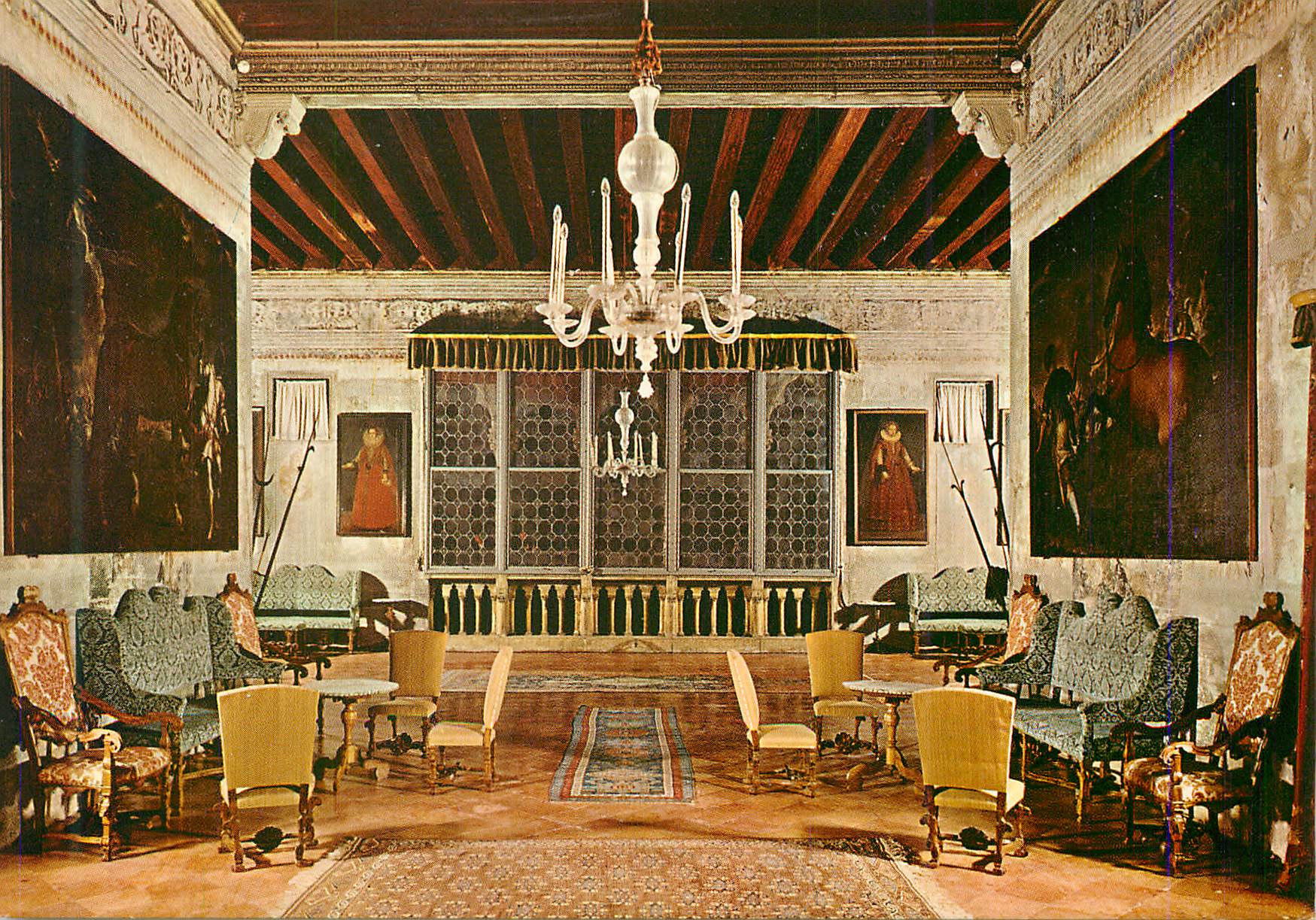 CPM Thiene (Vicenza) Castello Porto Colleoni Thiene The Gallery