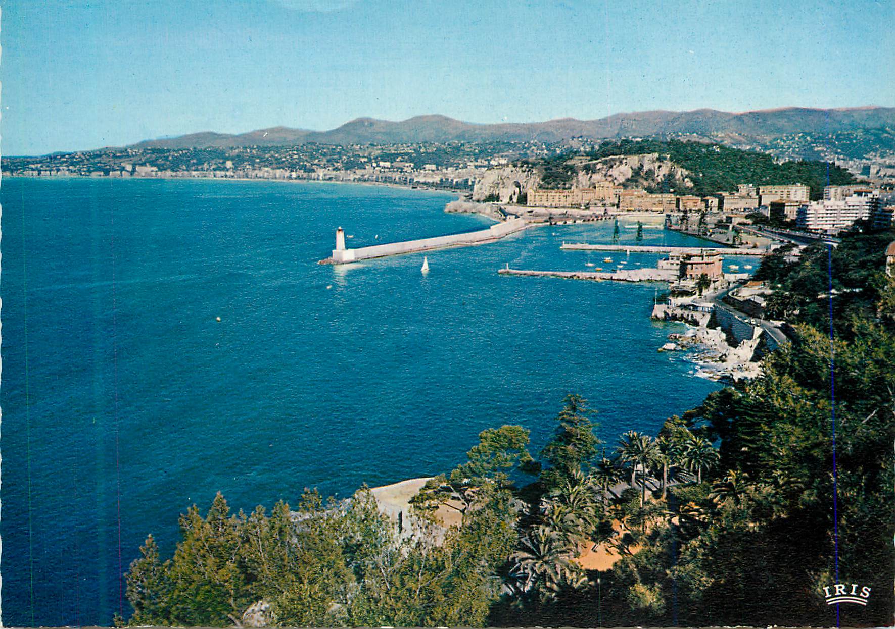 CPM Nice (A M) Reflets de la Cote d'Azur Vue Generale sur le Port et la Baie des Anges