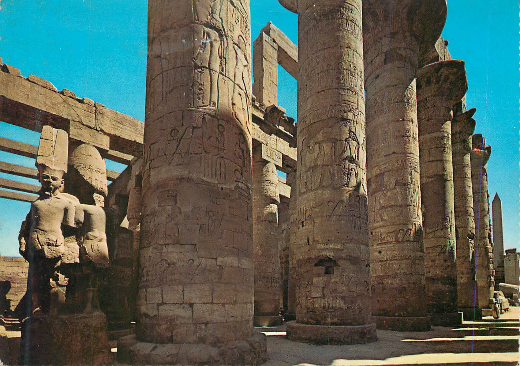 CPM Luxor Karnak Partie au Hall ds Colonnes du Temple