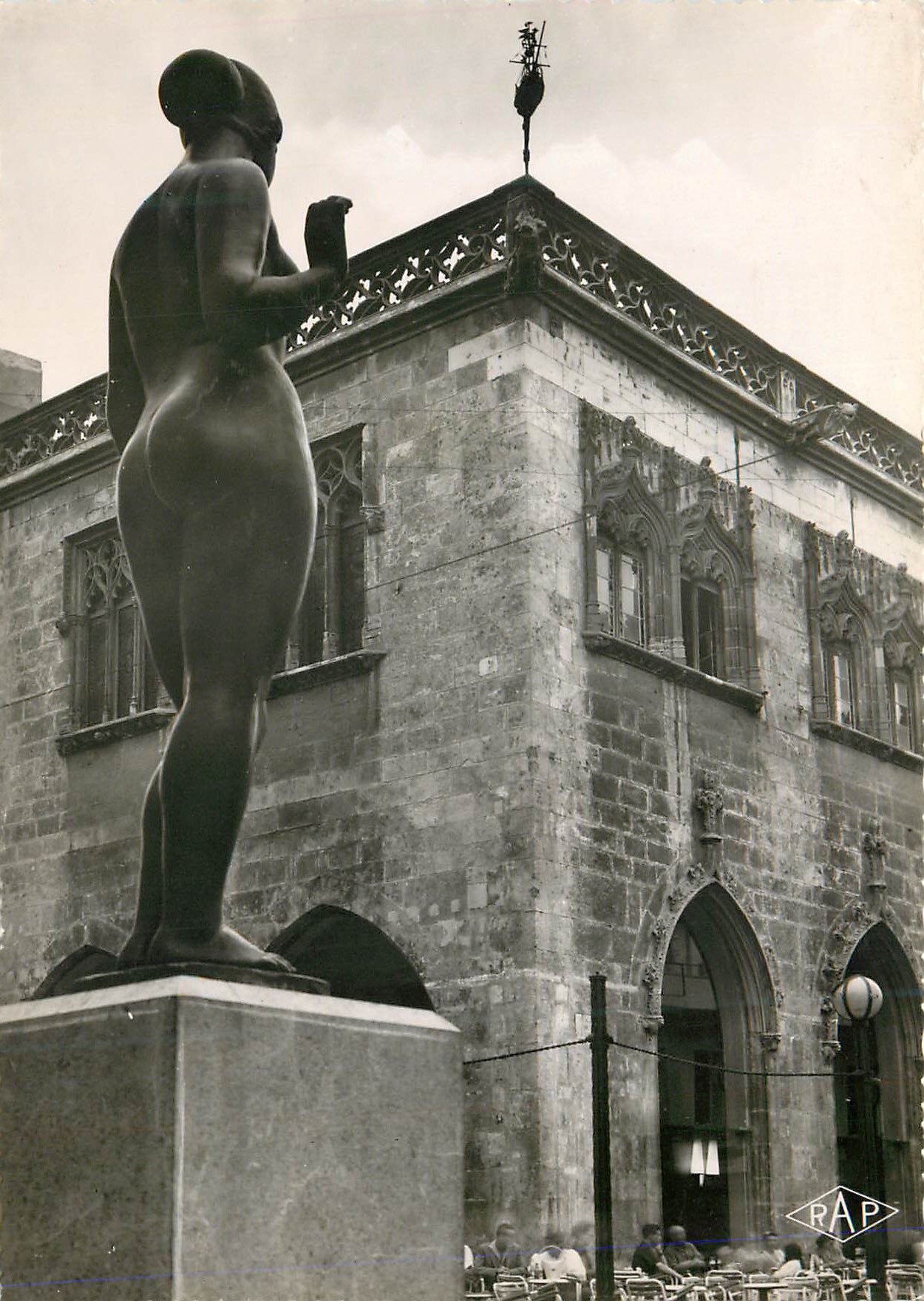 CPM Perpignan La Venus (Maillol Sculpteur)