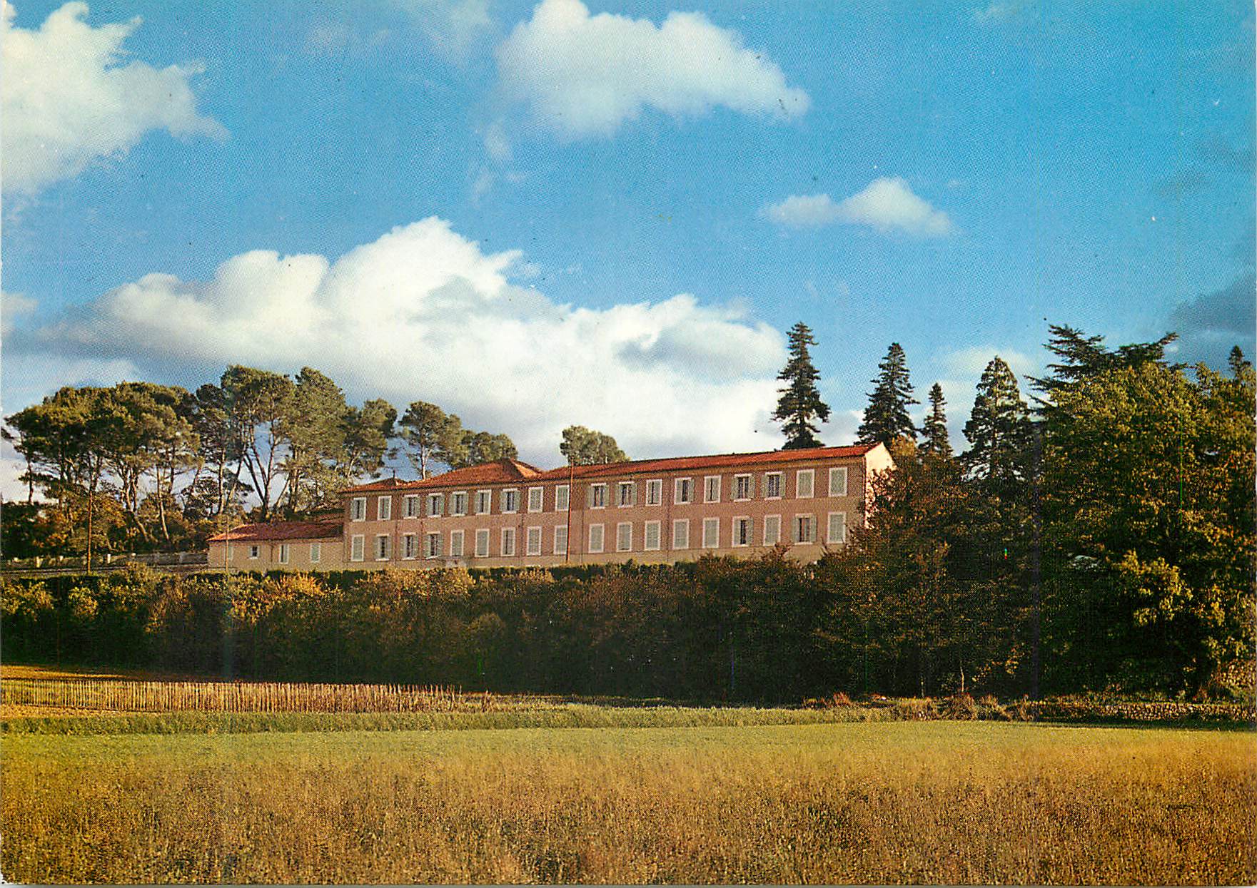 CPM Saint Zacharie (Var) Chateau de Mont Vert