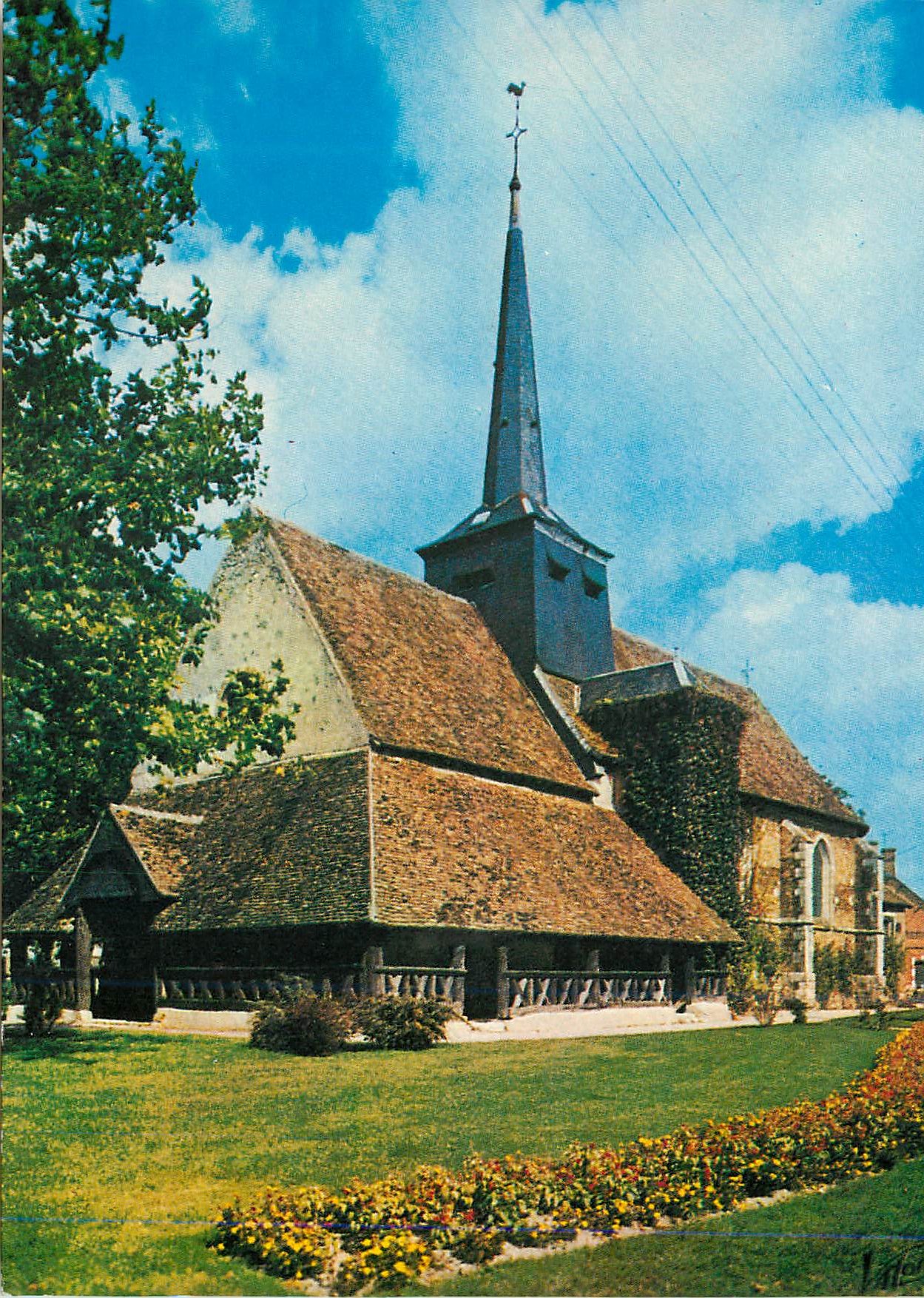 CPM Souvigny en Sologne (Loir et Cher) L'Eglise (13e Siecle)