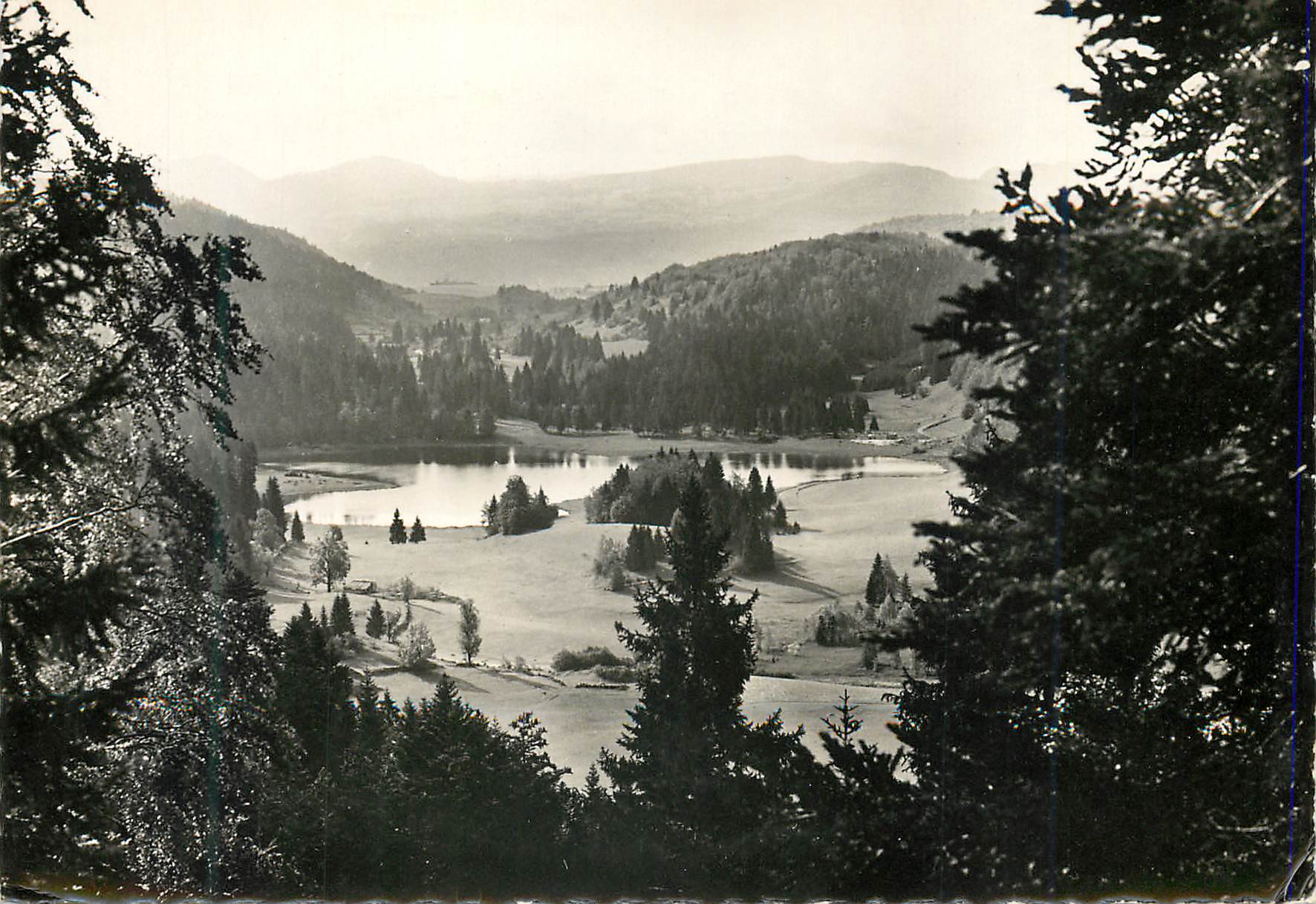 Lac de l'Étang — vue panoramique — éditeur inconnu