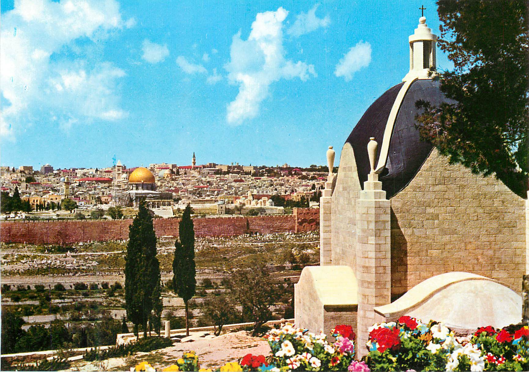 CPM Jerusalem Sanctuaire de Dominus Flevit (Quant il Fut Proche a la vue de la Ville Il Pleura sur elle)