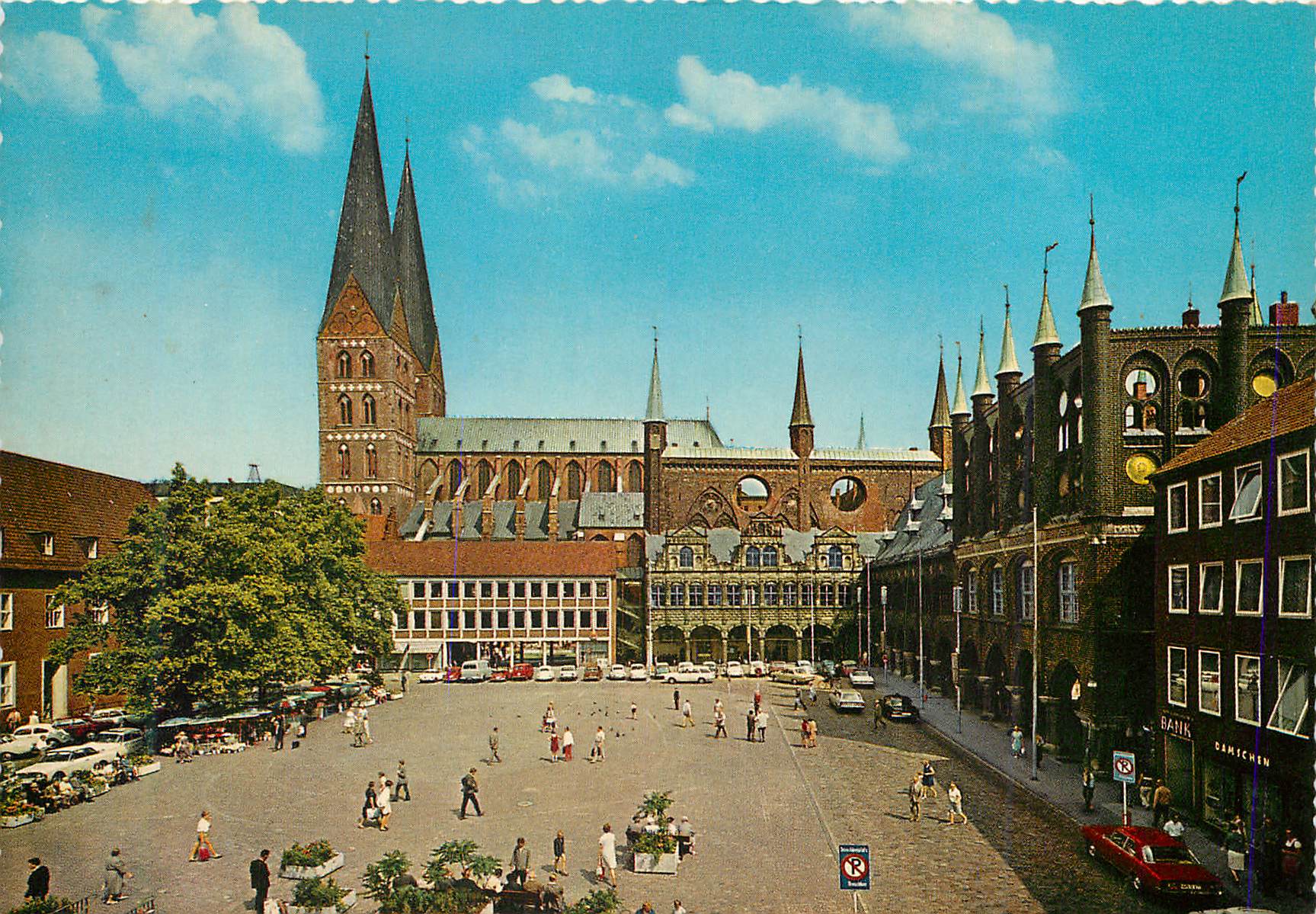 CPM Lubeck Marktplatz mit St Marien und Rathaus