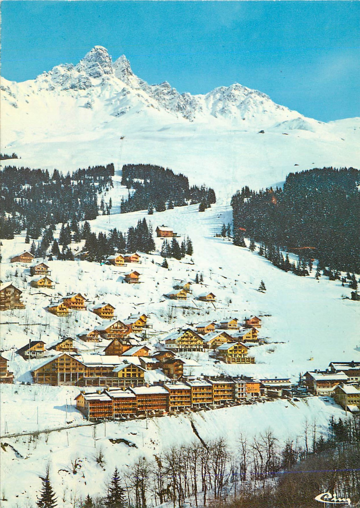 CPM Meribel les Allues (Savoie) Vue Partielle de la Station