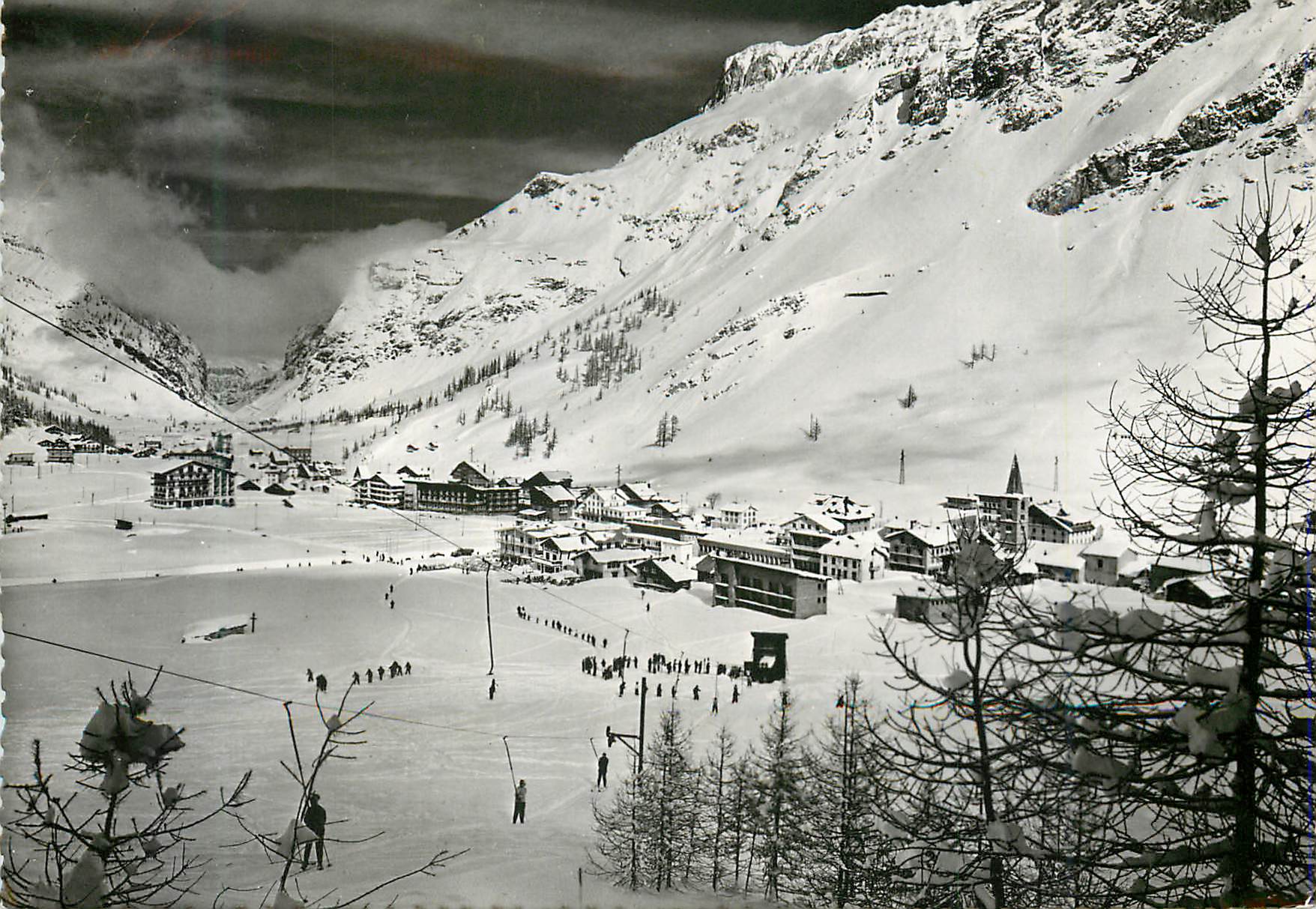 CPM Val d'Isere (Savoie) la Station Vue du Petit Remonte Pente
