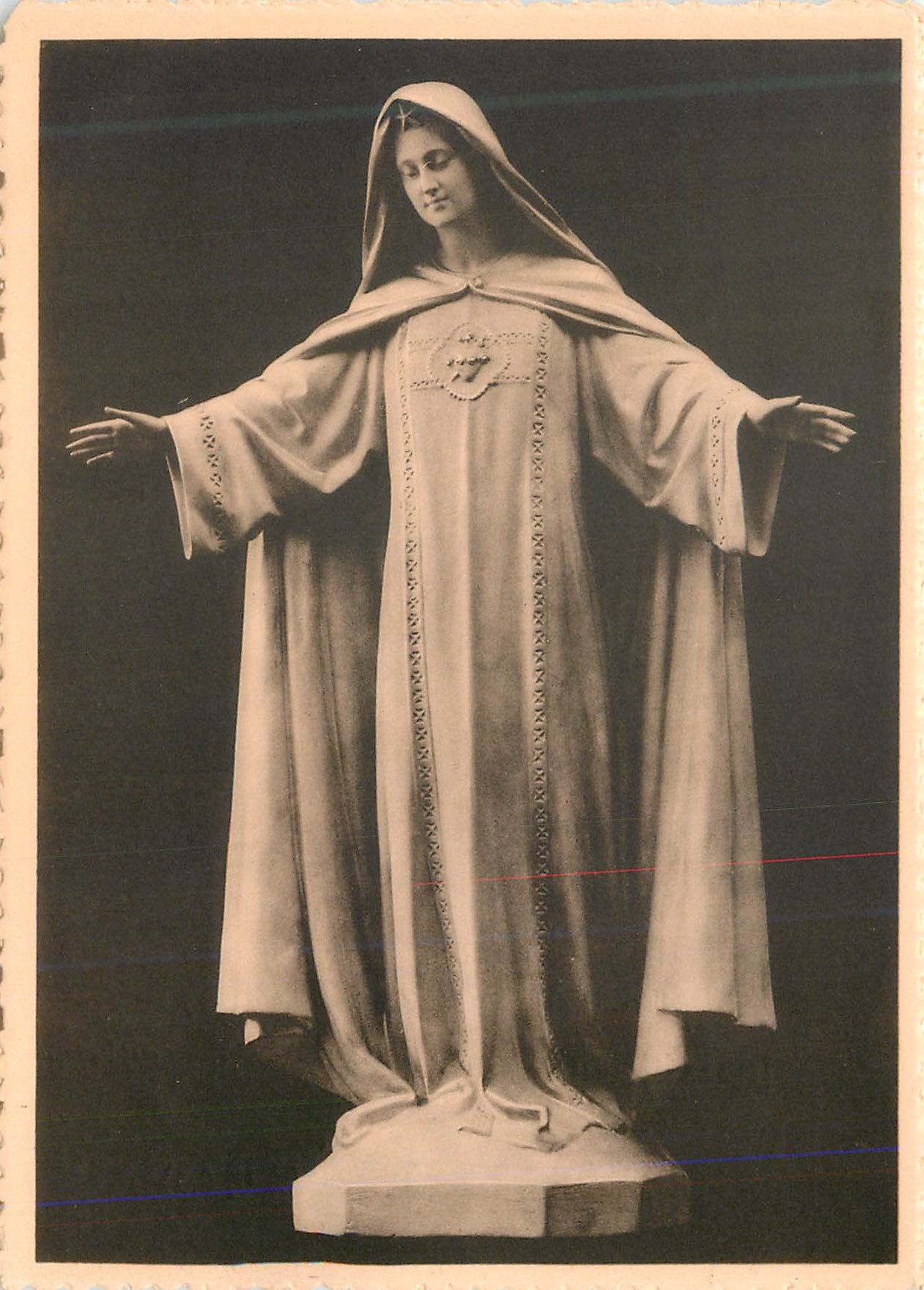 CPM Massabielle (Maison Mere de la Religieuses Maristes) St Prix (Seine et Oise) La Vierge de la Chapelle
